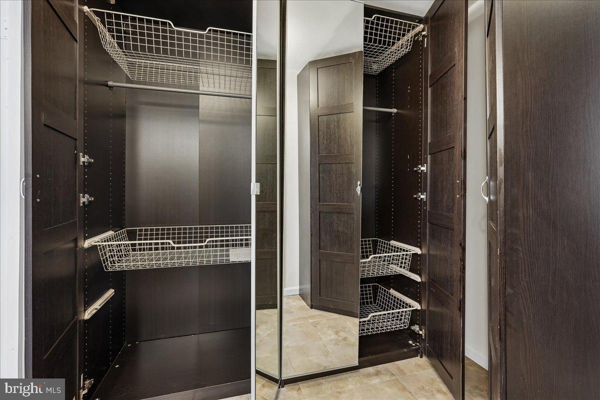 SALEMS GRANT - Residential