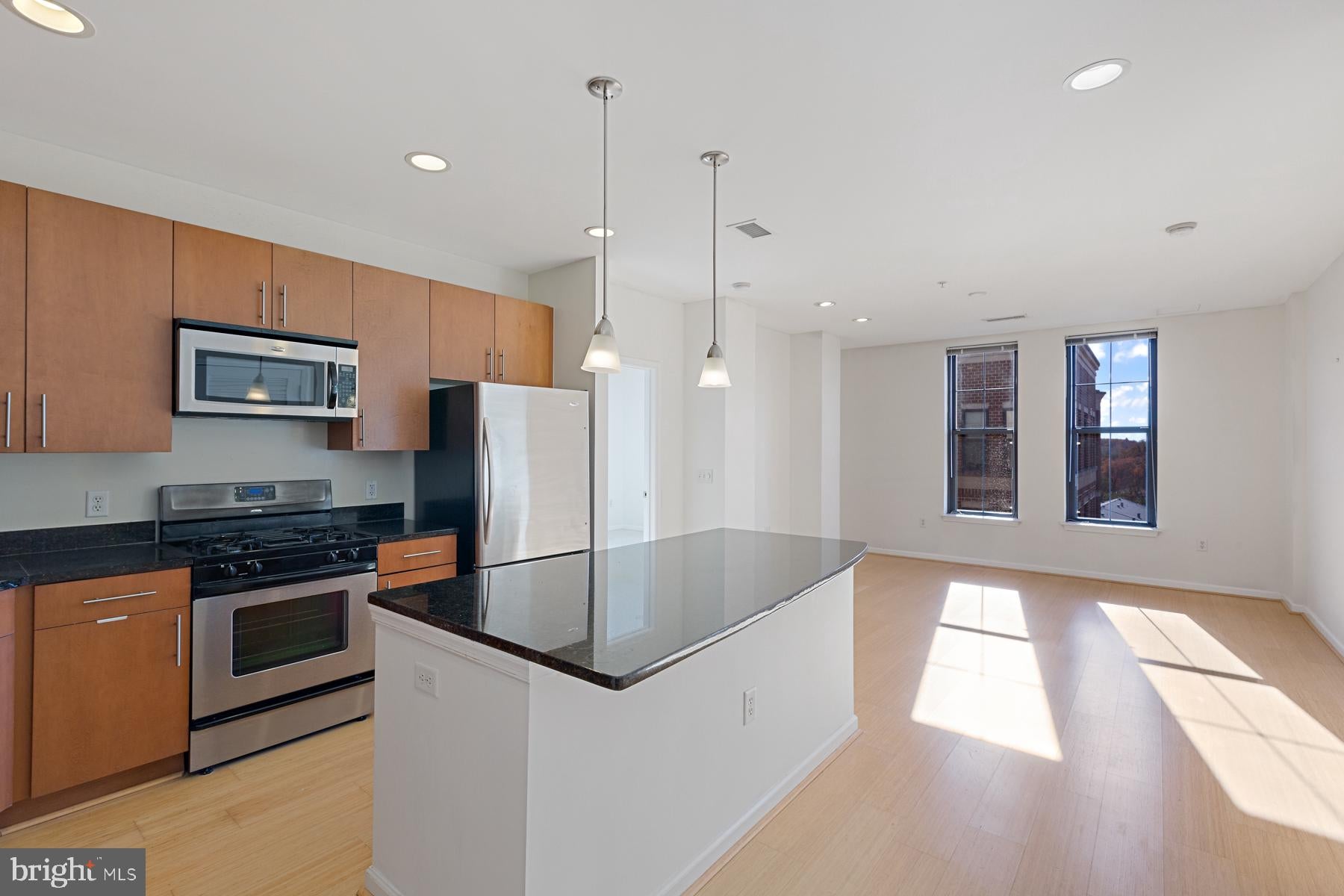 444 W BROAD STREET 701