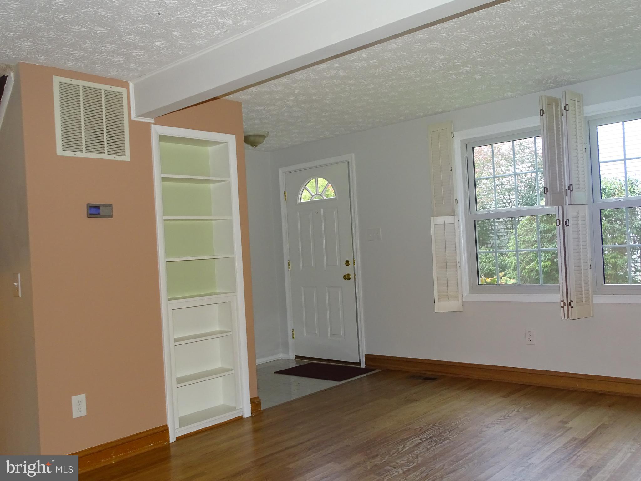 RESTON - Residential Lease