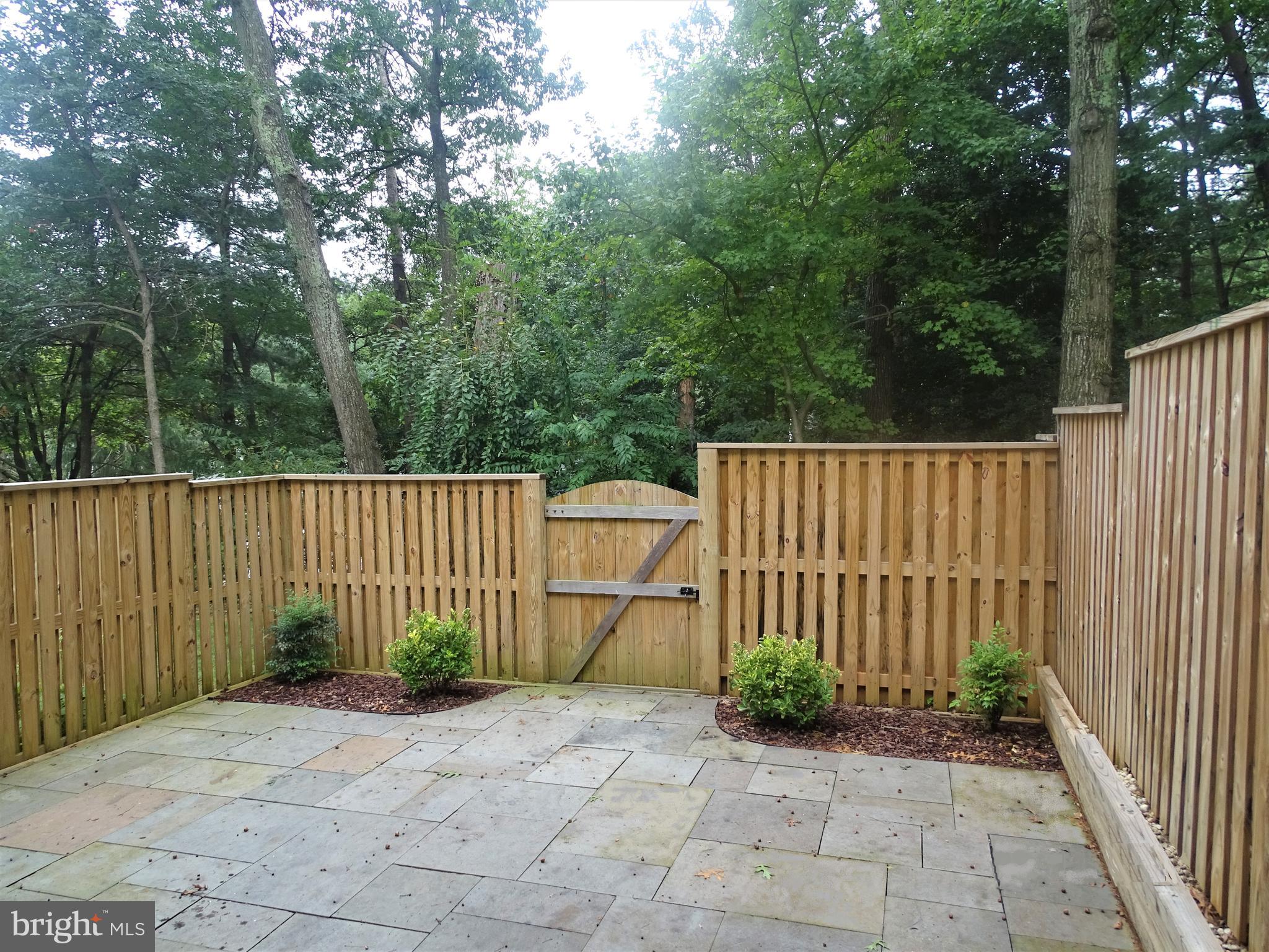 RESTON - Residential Lease