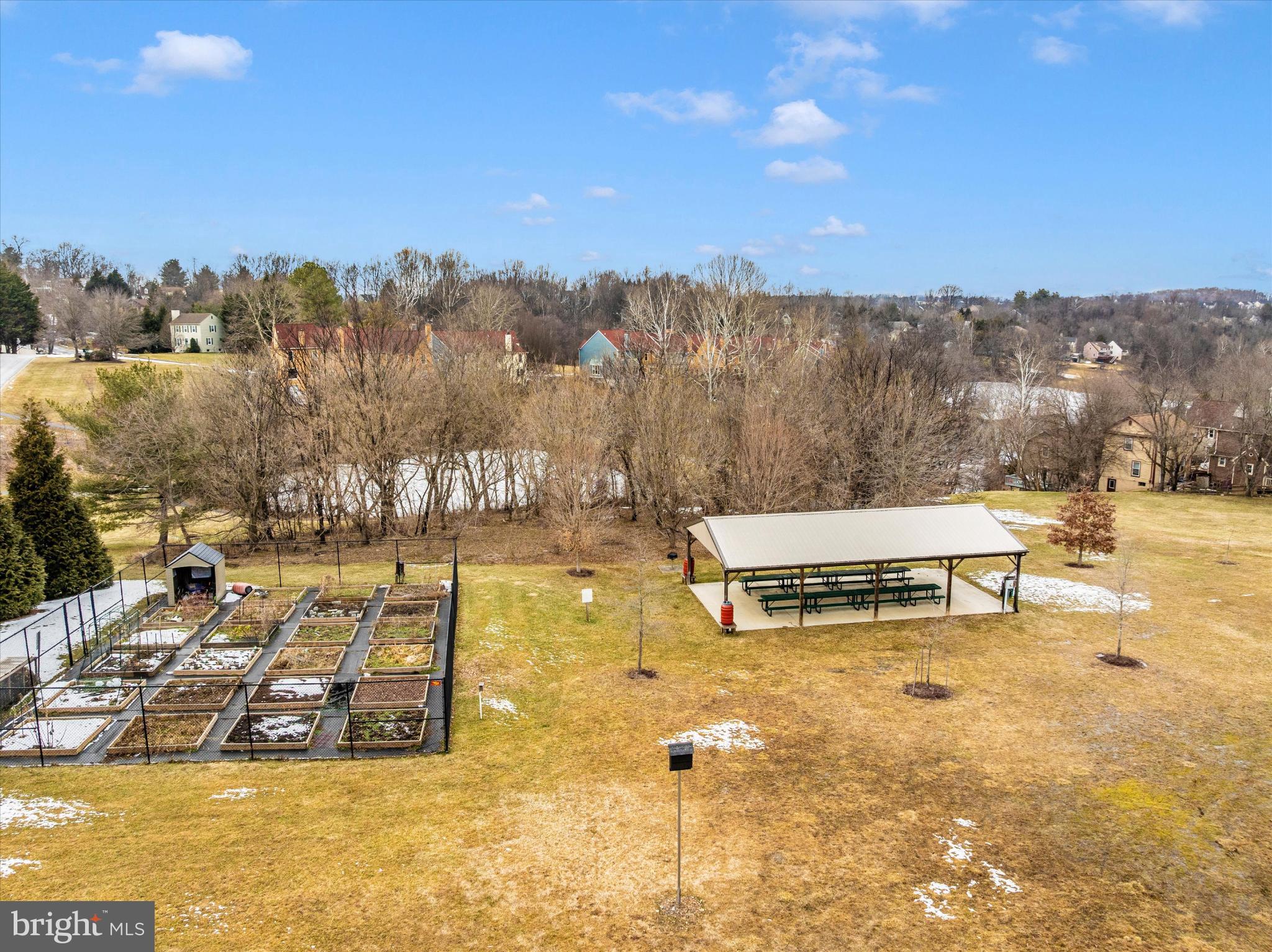 PINEHURST - Residential