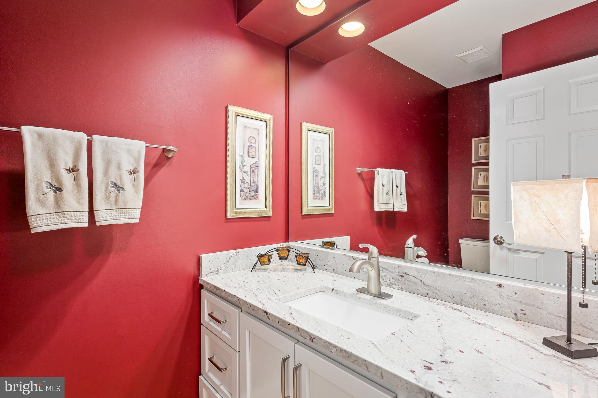 COUNTRYSIDE - Residential