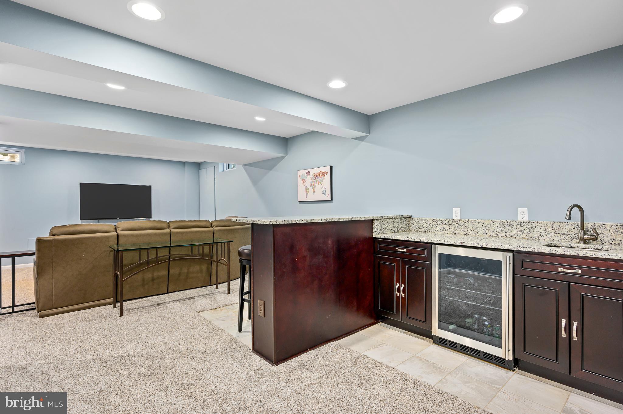 COUNTRYSIDE - Residential