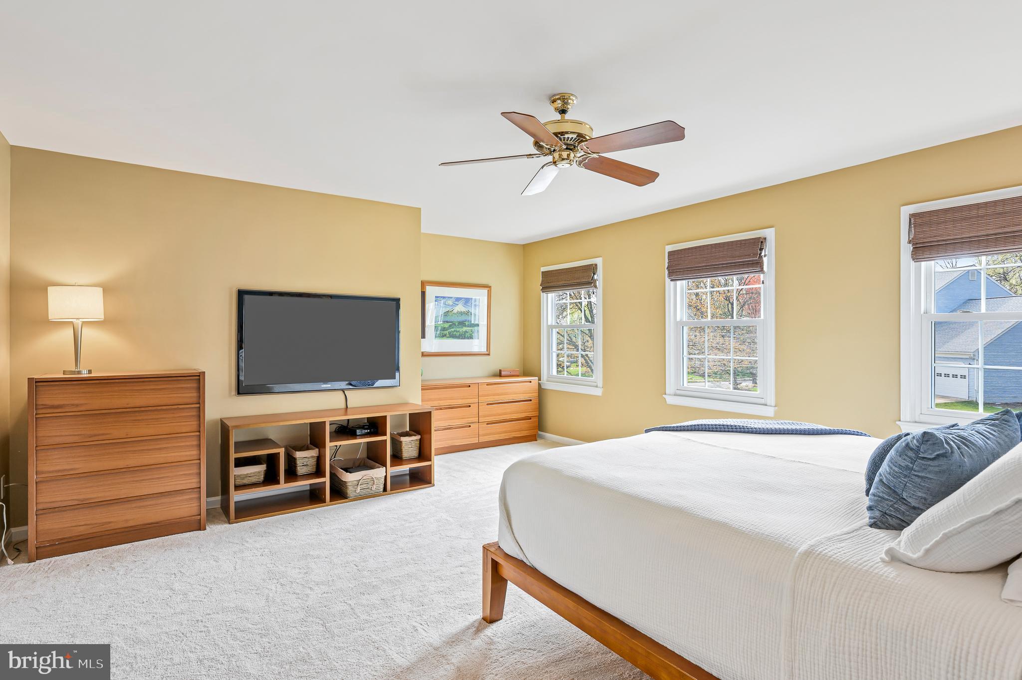 COUNTRYSIDE - Residential