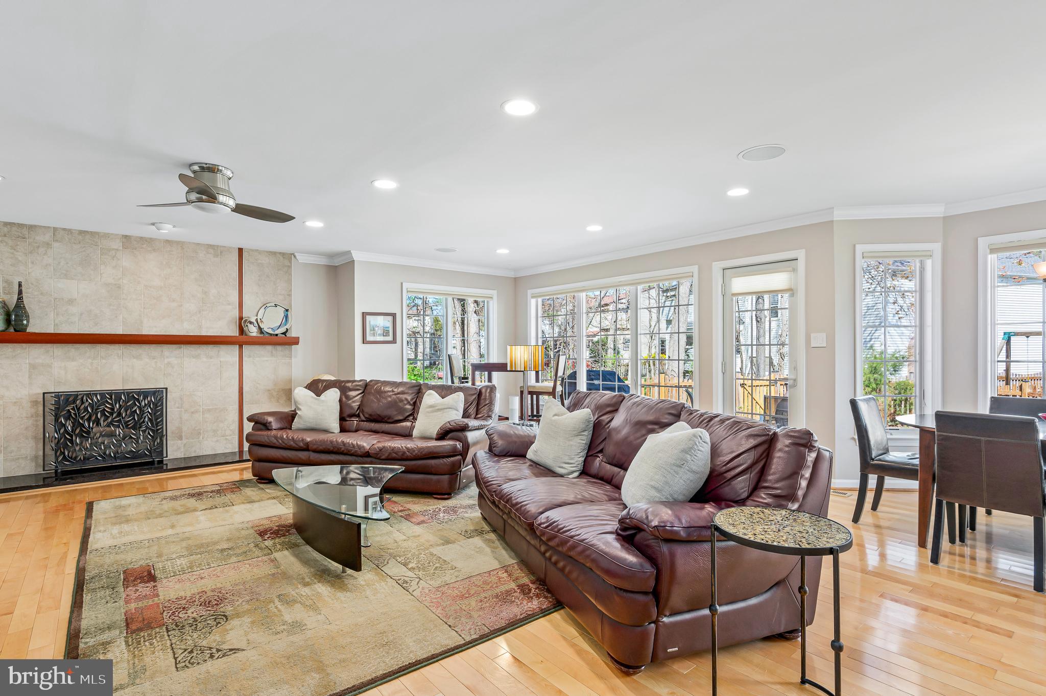 COUNTRYSIDE - Residential