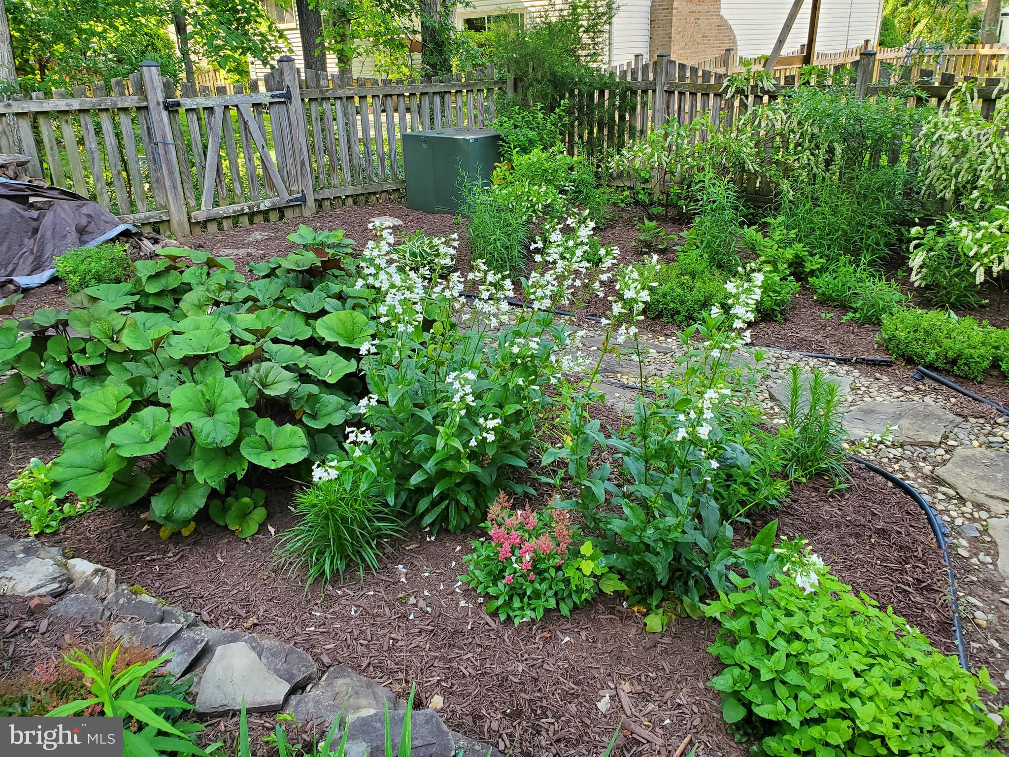 COUNTRYSIDE - Residential