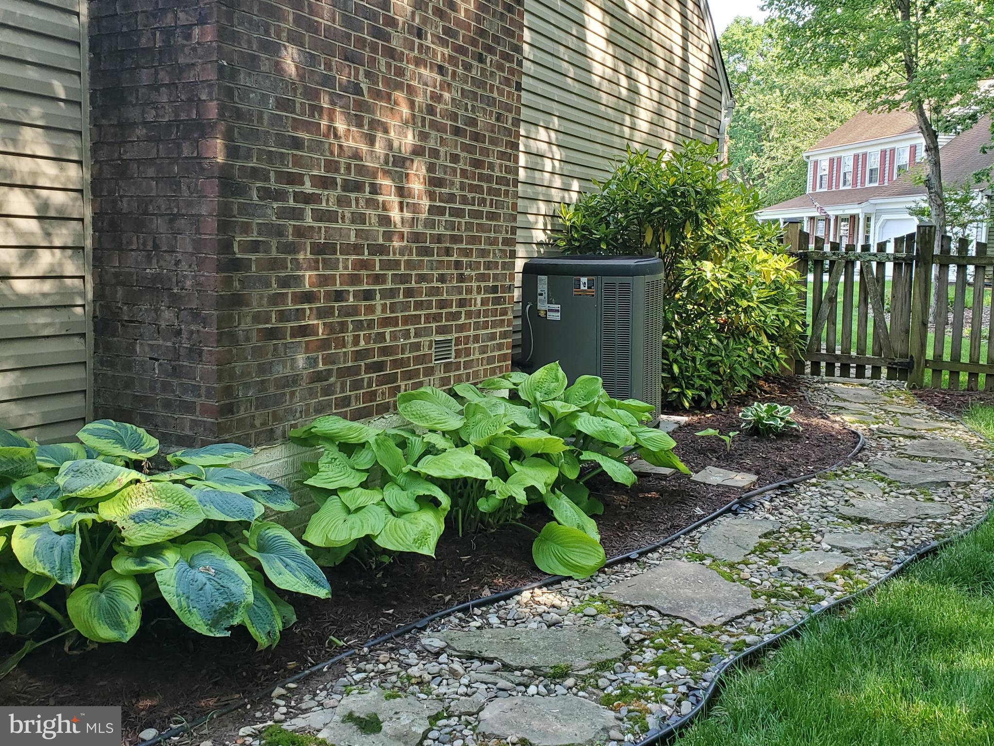 COUNTRYSIDE - Residential