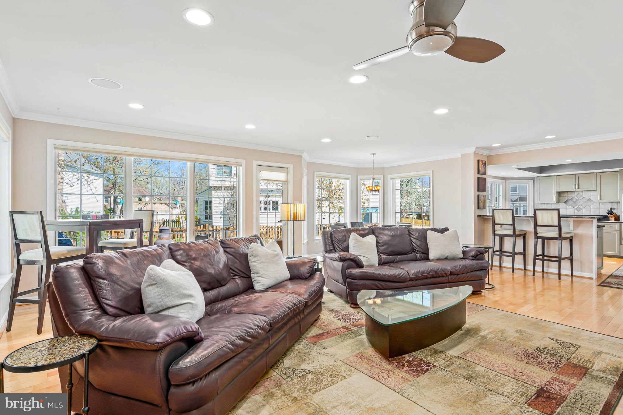 COUNTRYSIDE - Residential