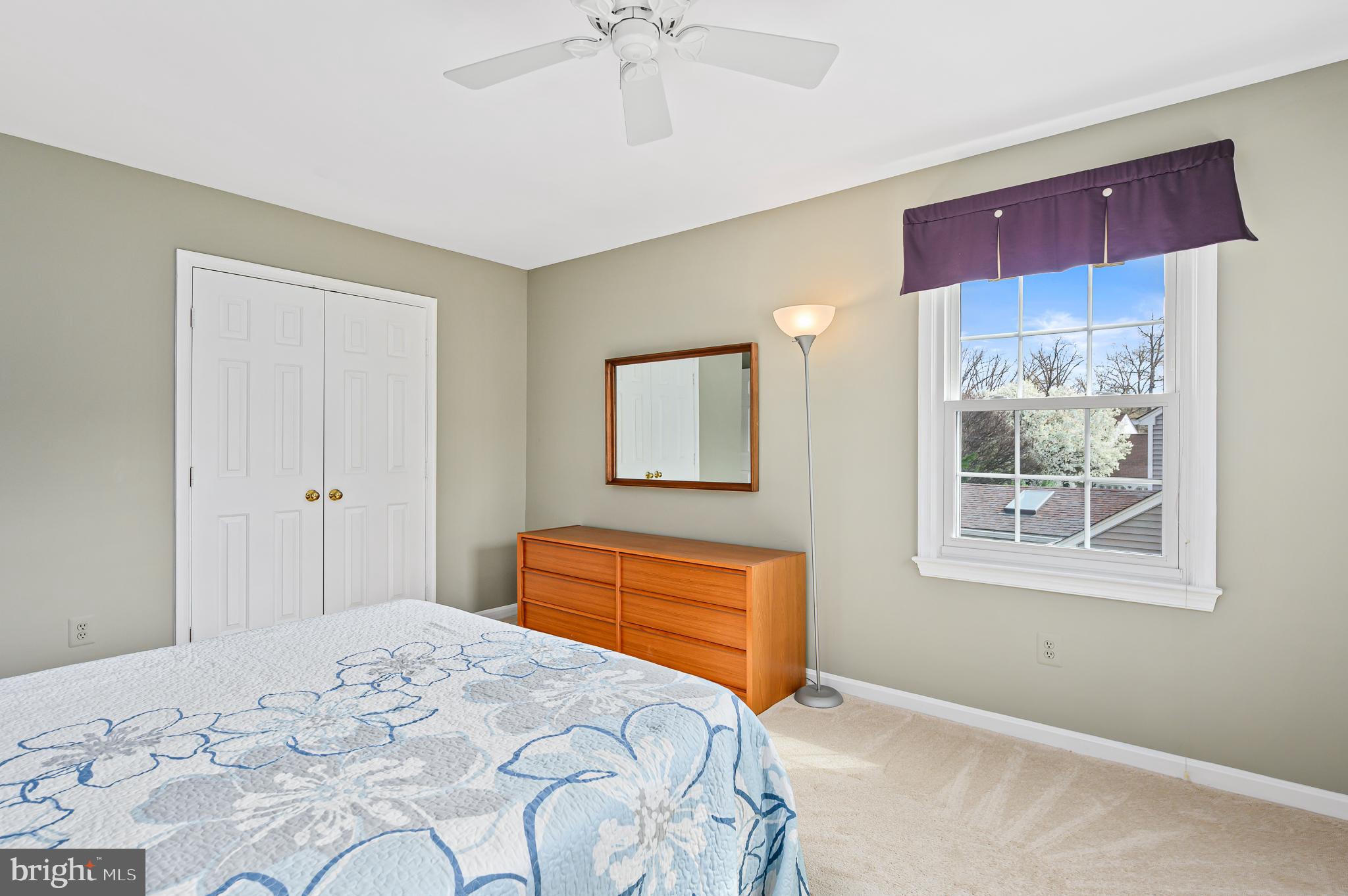 COUNTRYSIDE - Residential