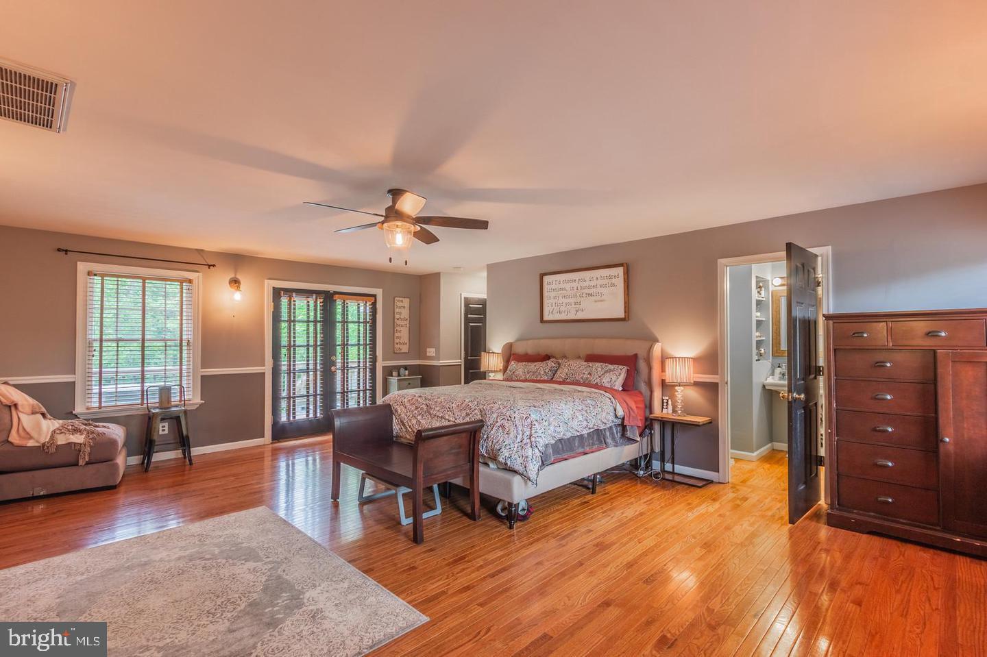 CLEARVIEW HEIGHTS - Residential Lease