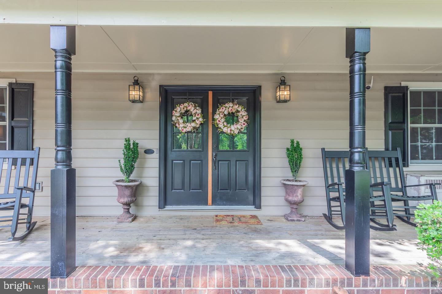 CLEARVIEW HEIGHTS - Residential Lease