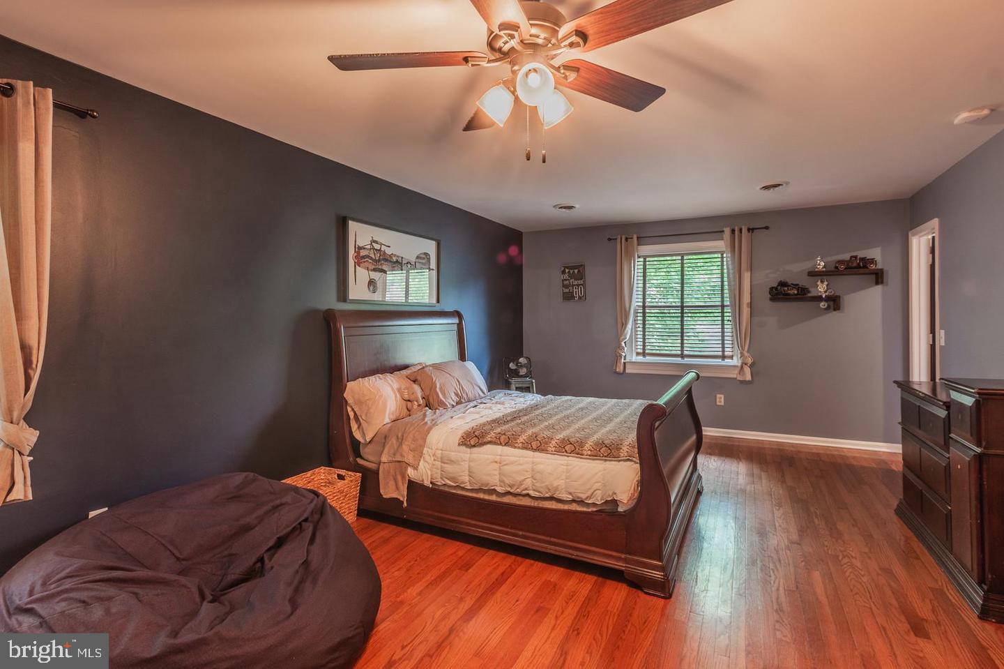 CLEARVIEW HEIGHTS - Residential Lease