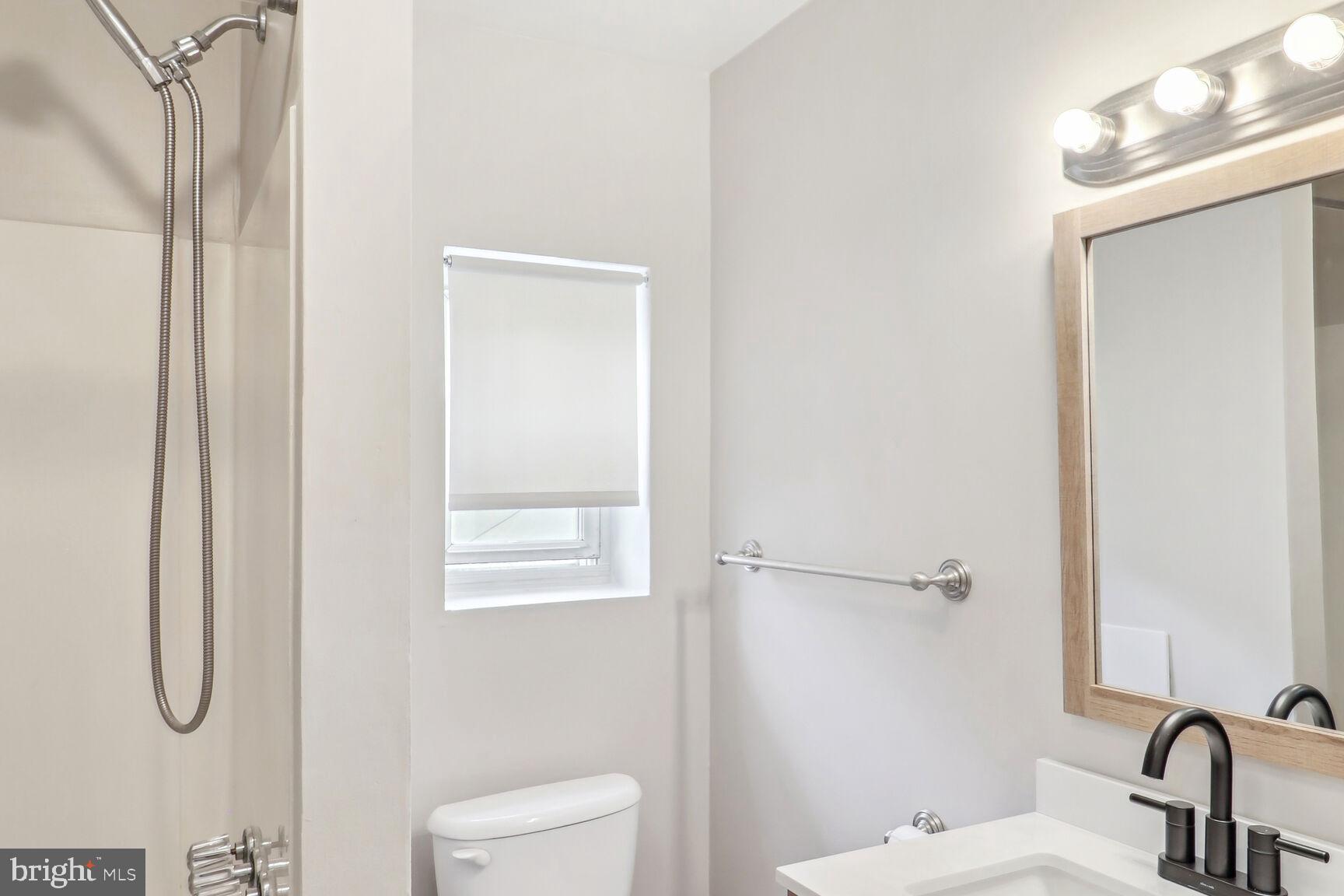 SHARP LEADENHALL - Residential