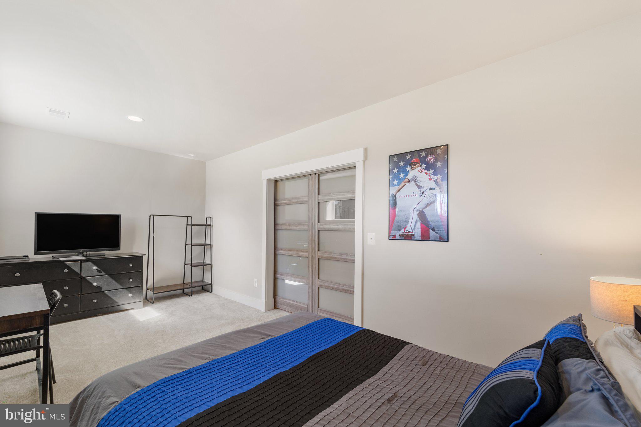 BROOKSIDE - Residential