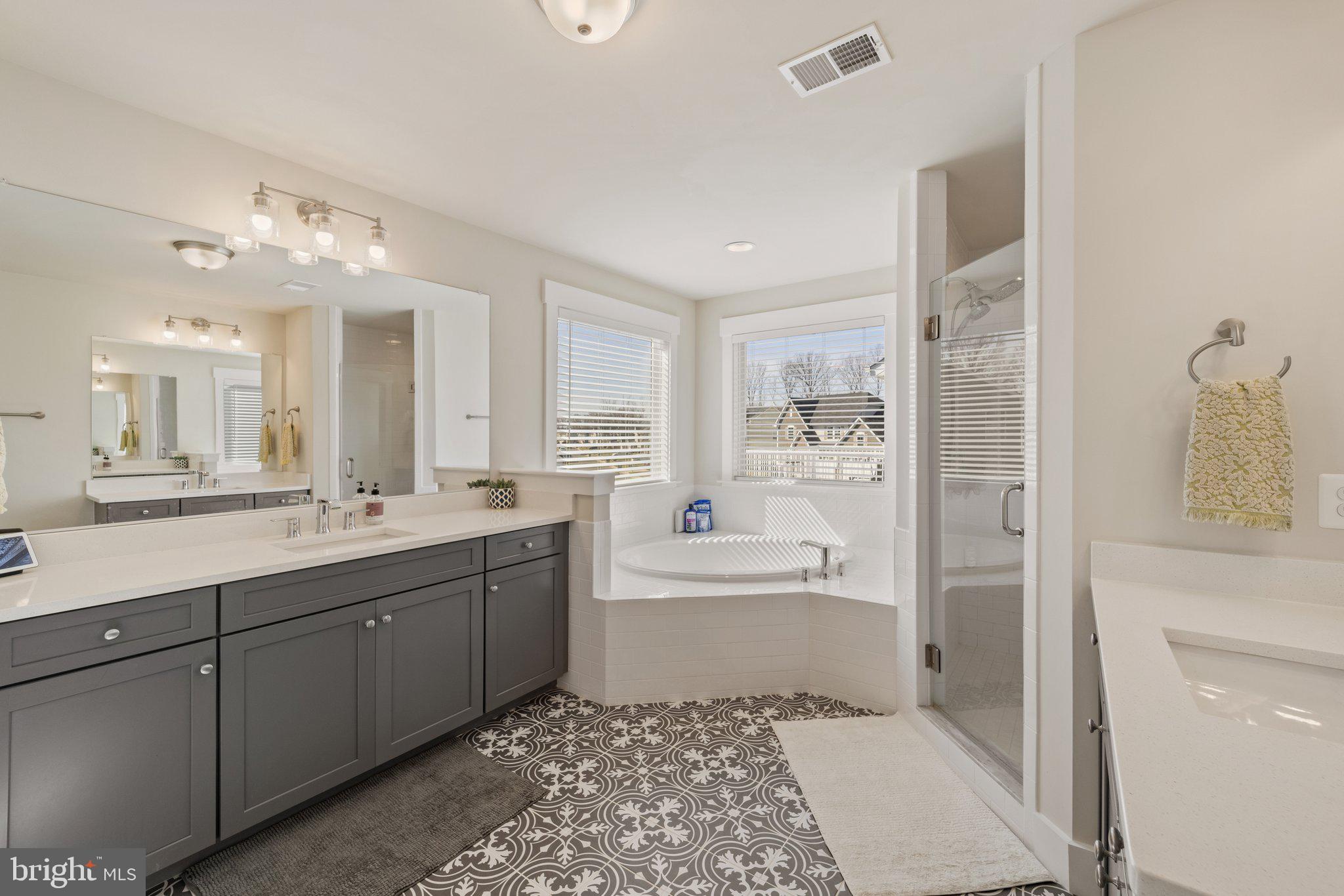 BROOKSIDE - Residential