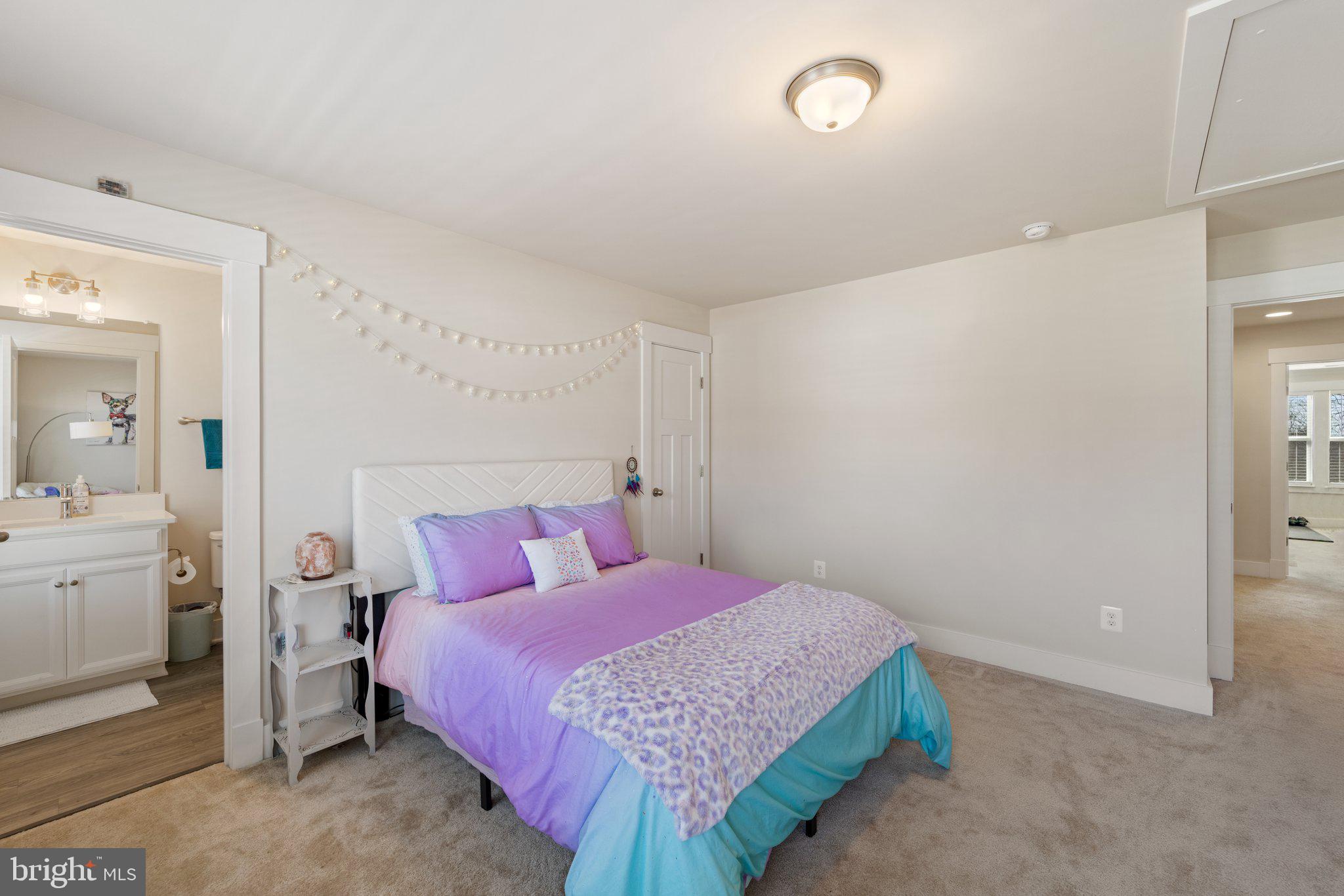 BROOKSIDE - Residential