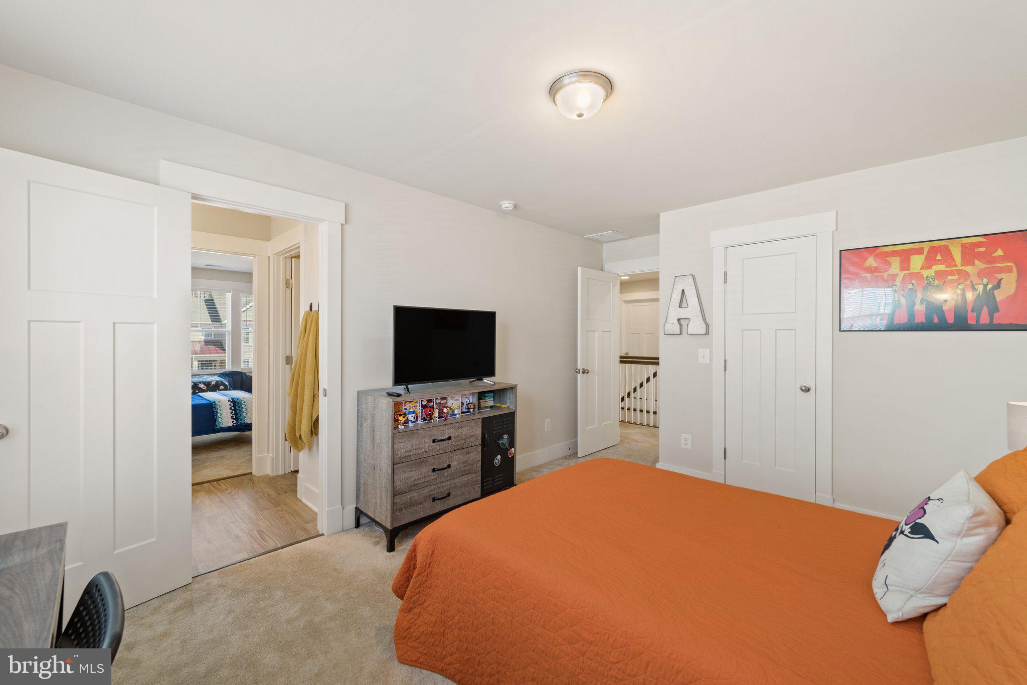 BROOKSIDE - Residential