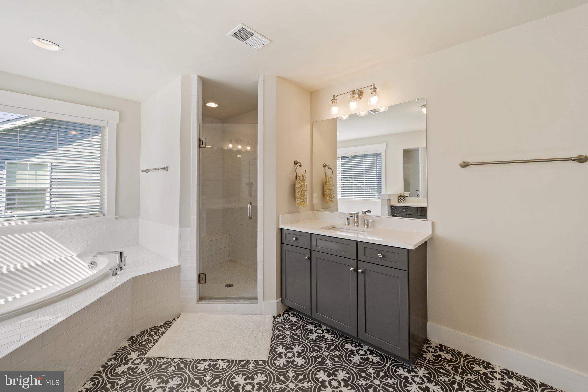 BROOKSIDE - Residential