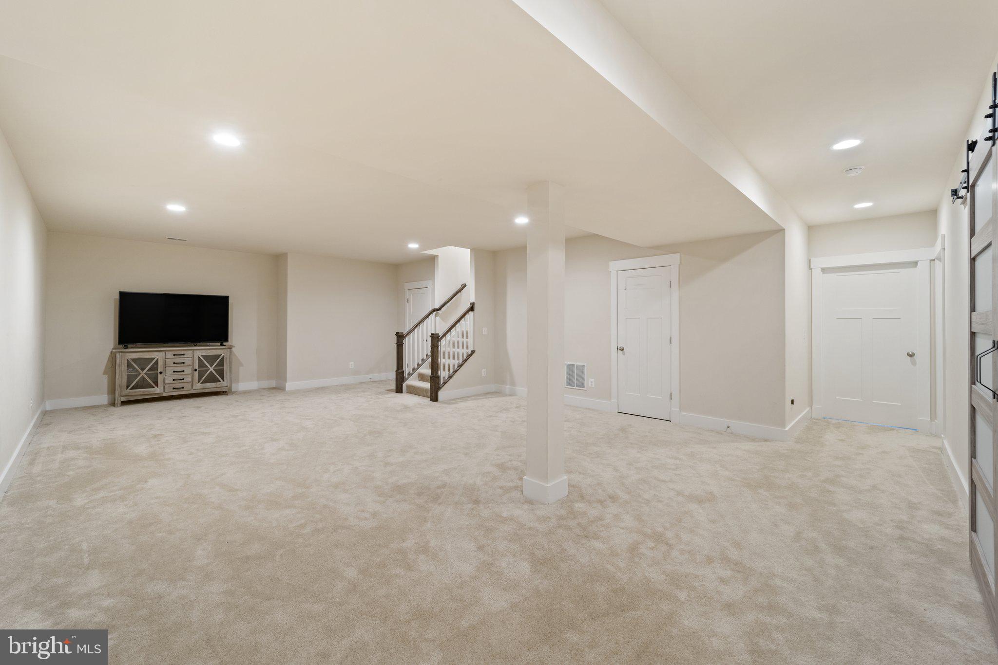 BROOKSIDE - Residential