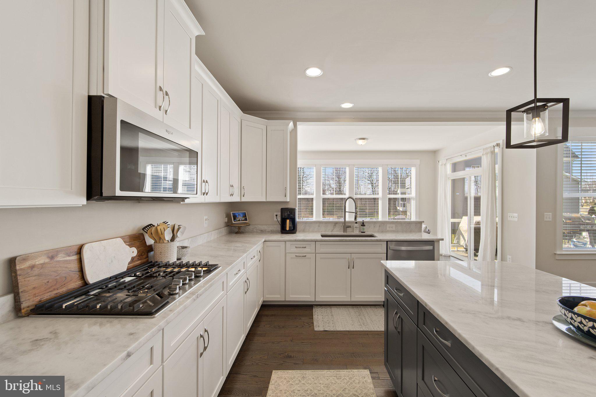 BROOKSIDE - Residential