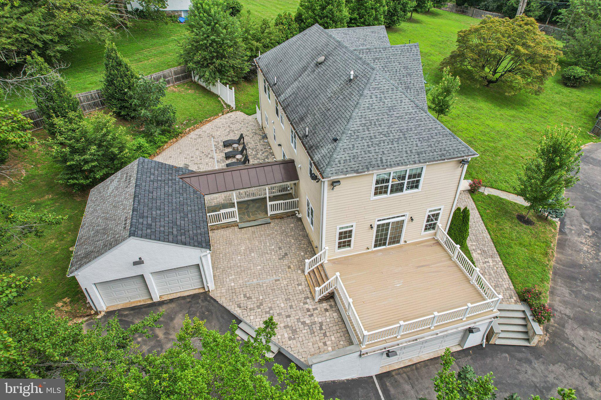 BRYN MAWR - Residential