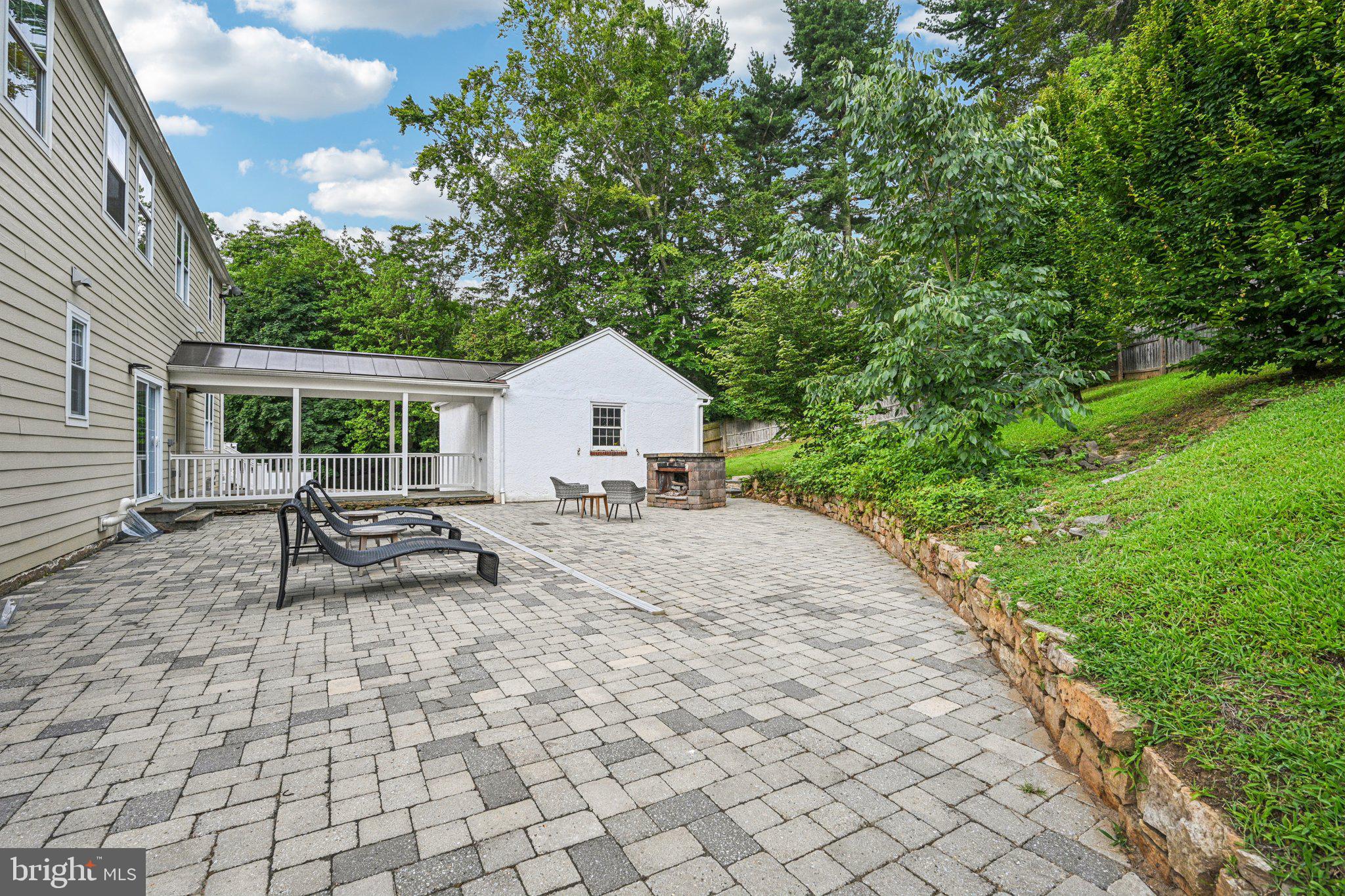 BRYN MAWR - Residential