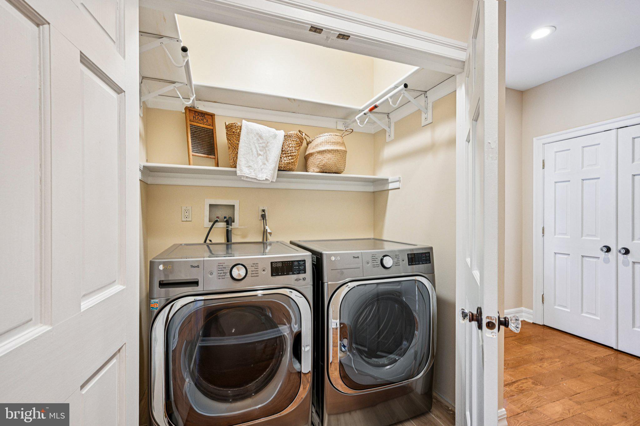 BRYN MAWR - Residential