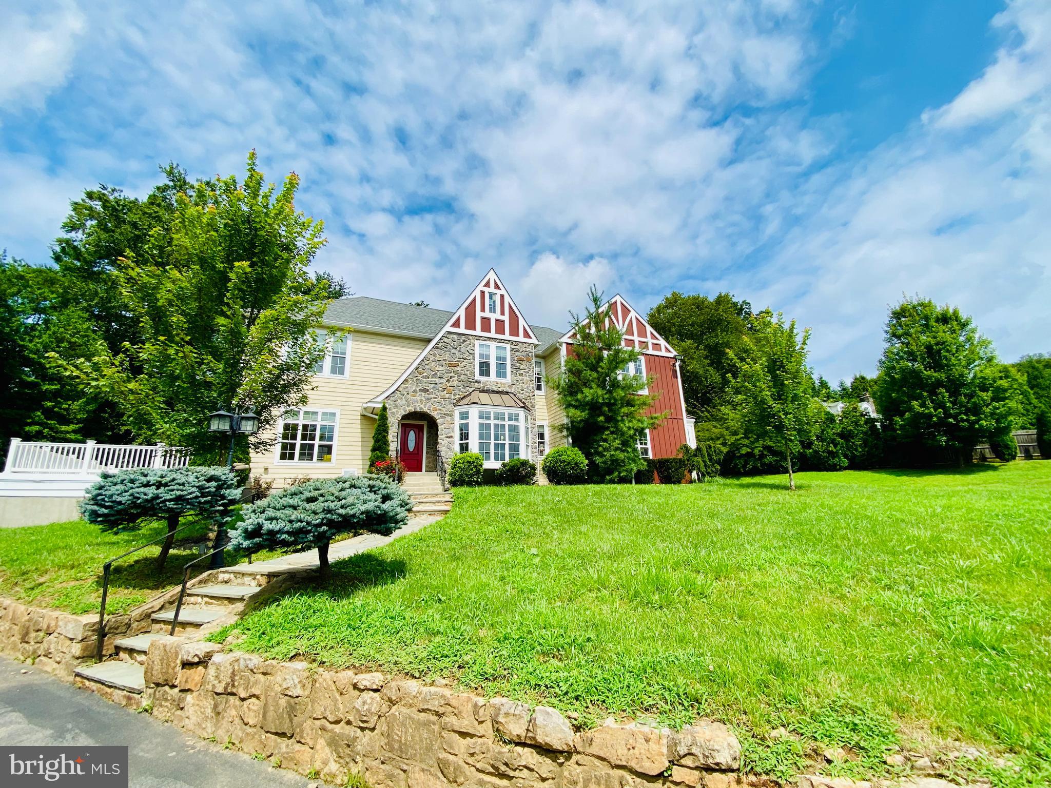 700 S ROBERTS ROAD