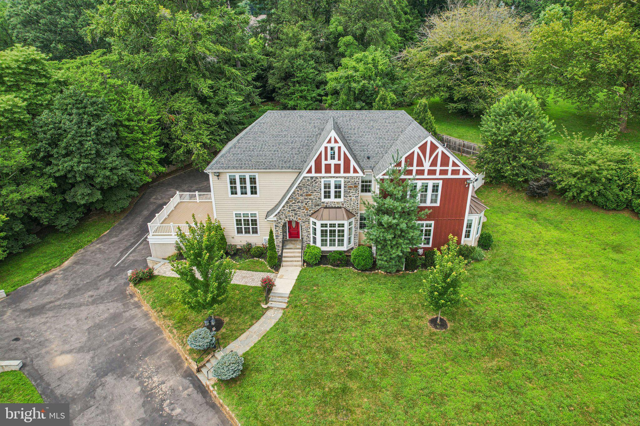 BRYN MAWR - Residential