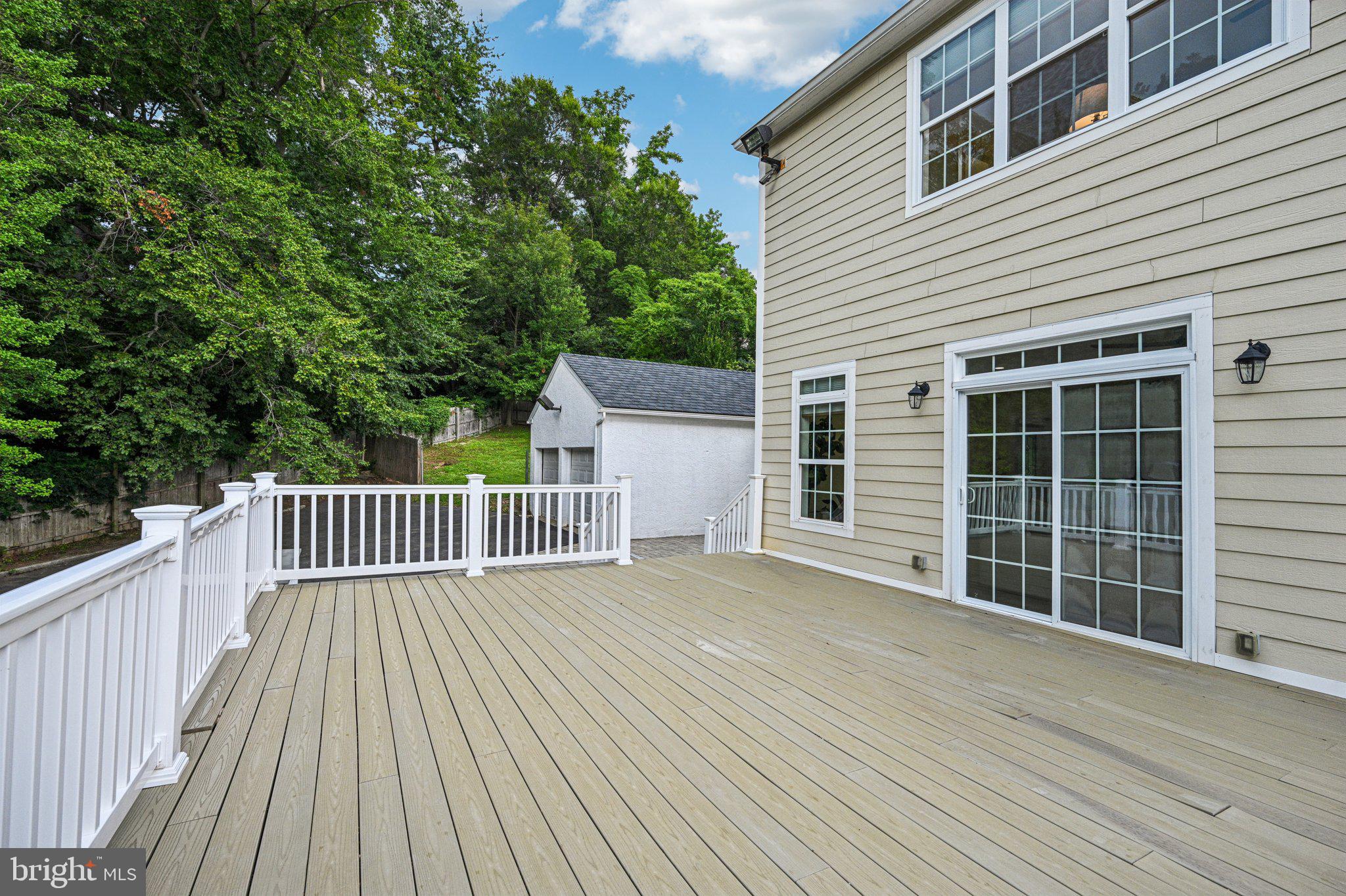 BRYN MAWR - Residential