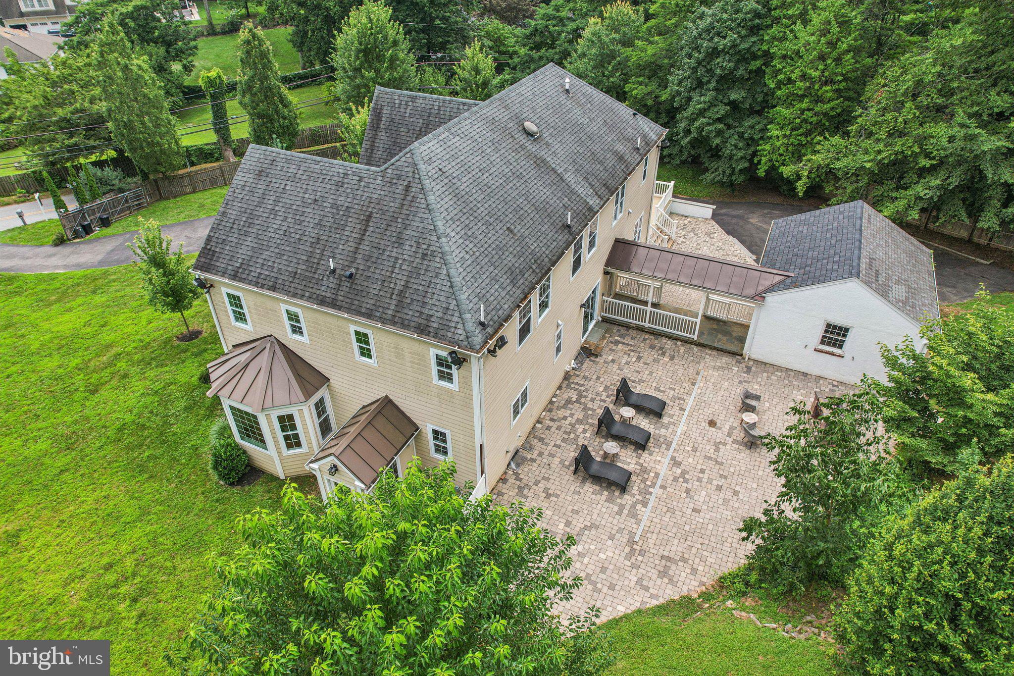 BRYN MAWR - Residential