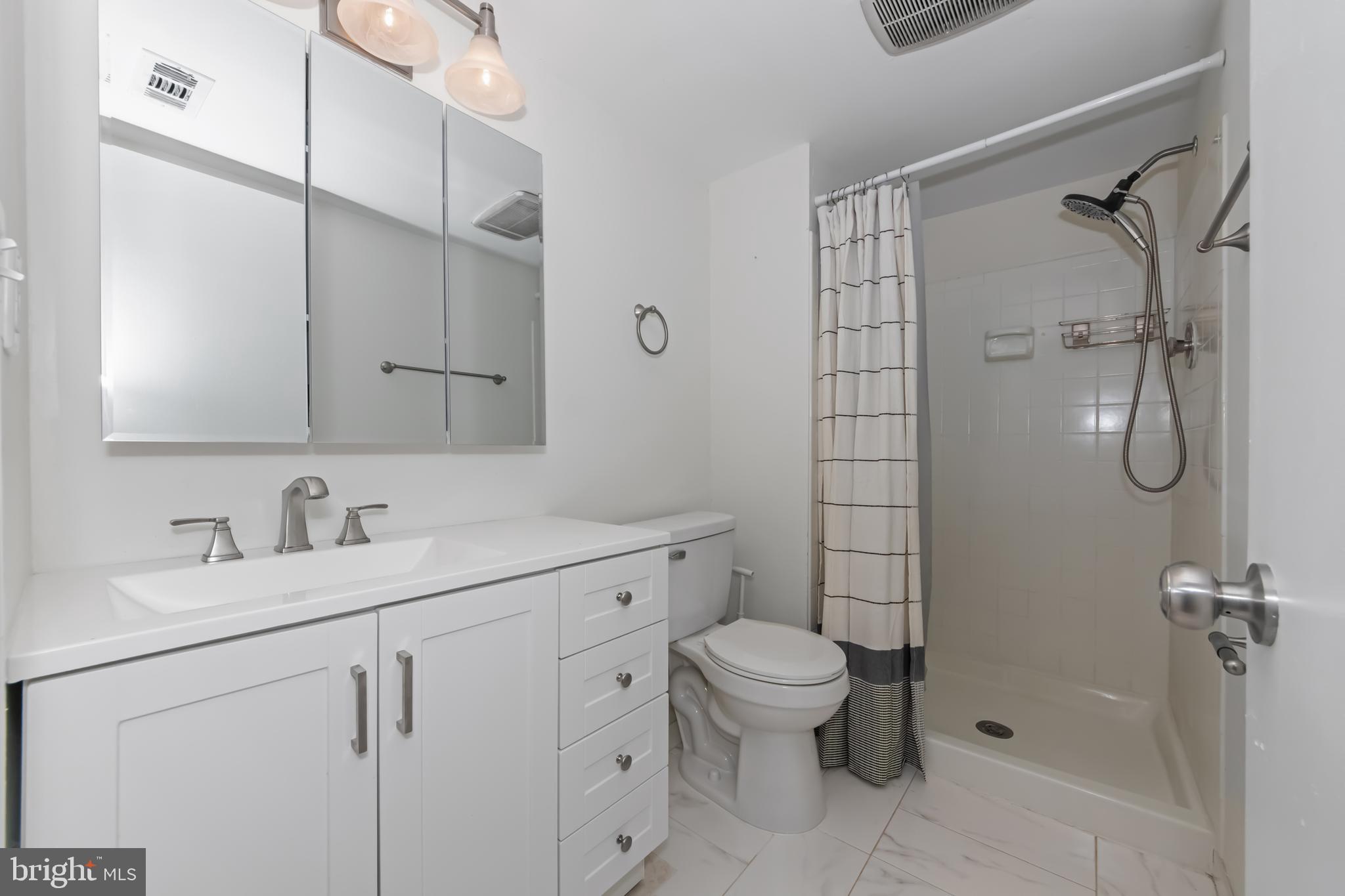 CHANCELLOR FARMS - Residential