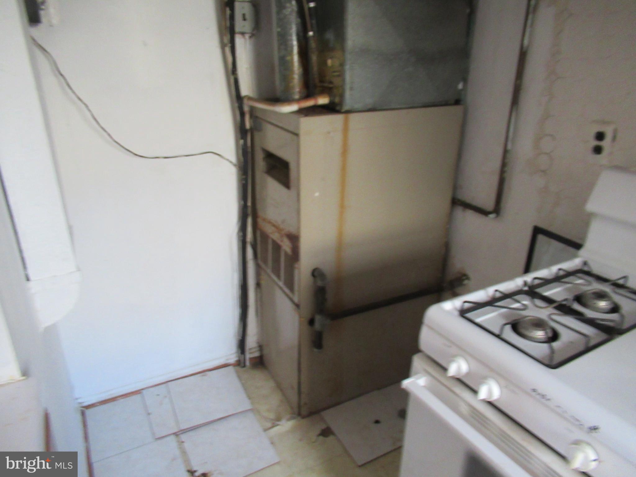 ST JAMES PLACE CONDO - Residential