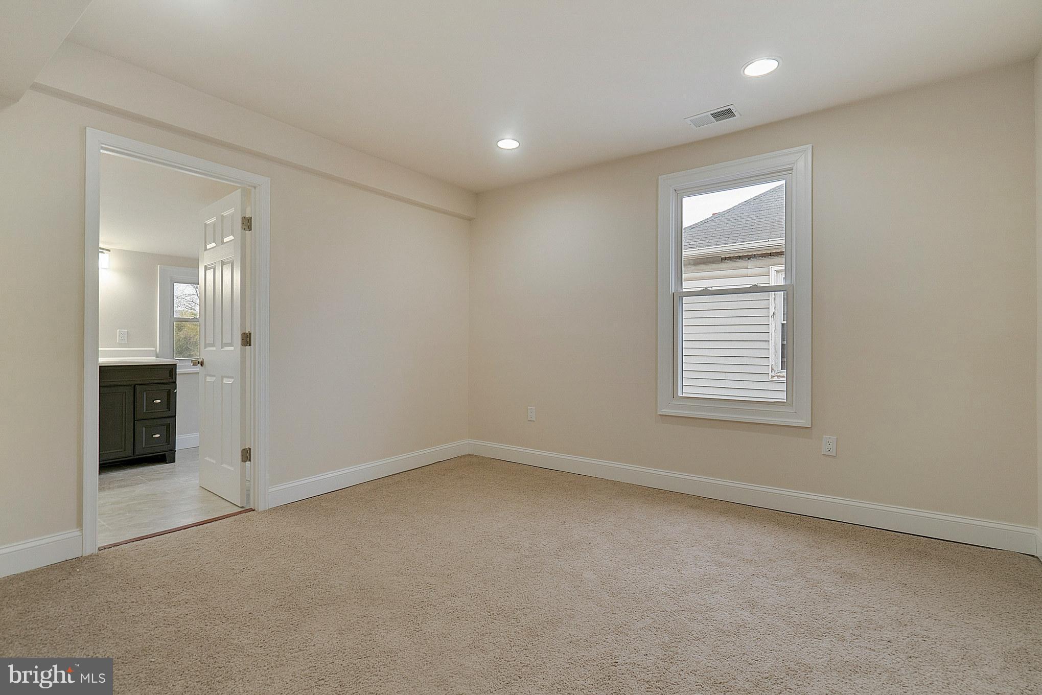 ROGERS & PHILLIPS - Residential