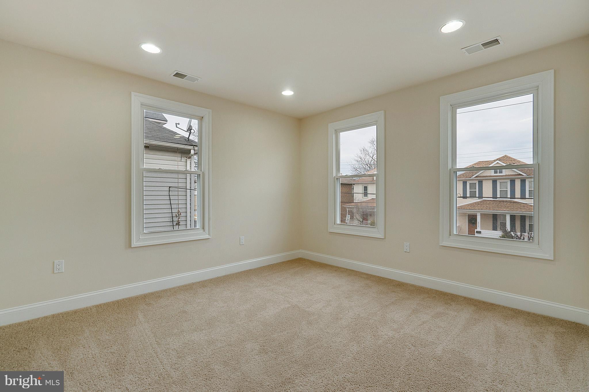 ROGERS & PHILLIPS - Residential