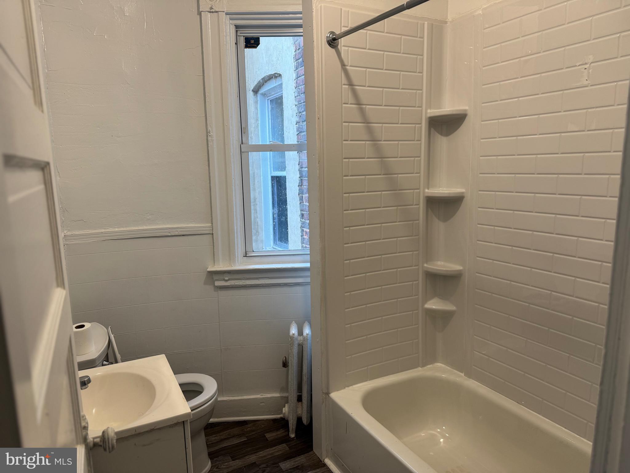 PENN NORTH - Residential Lease