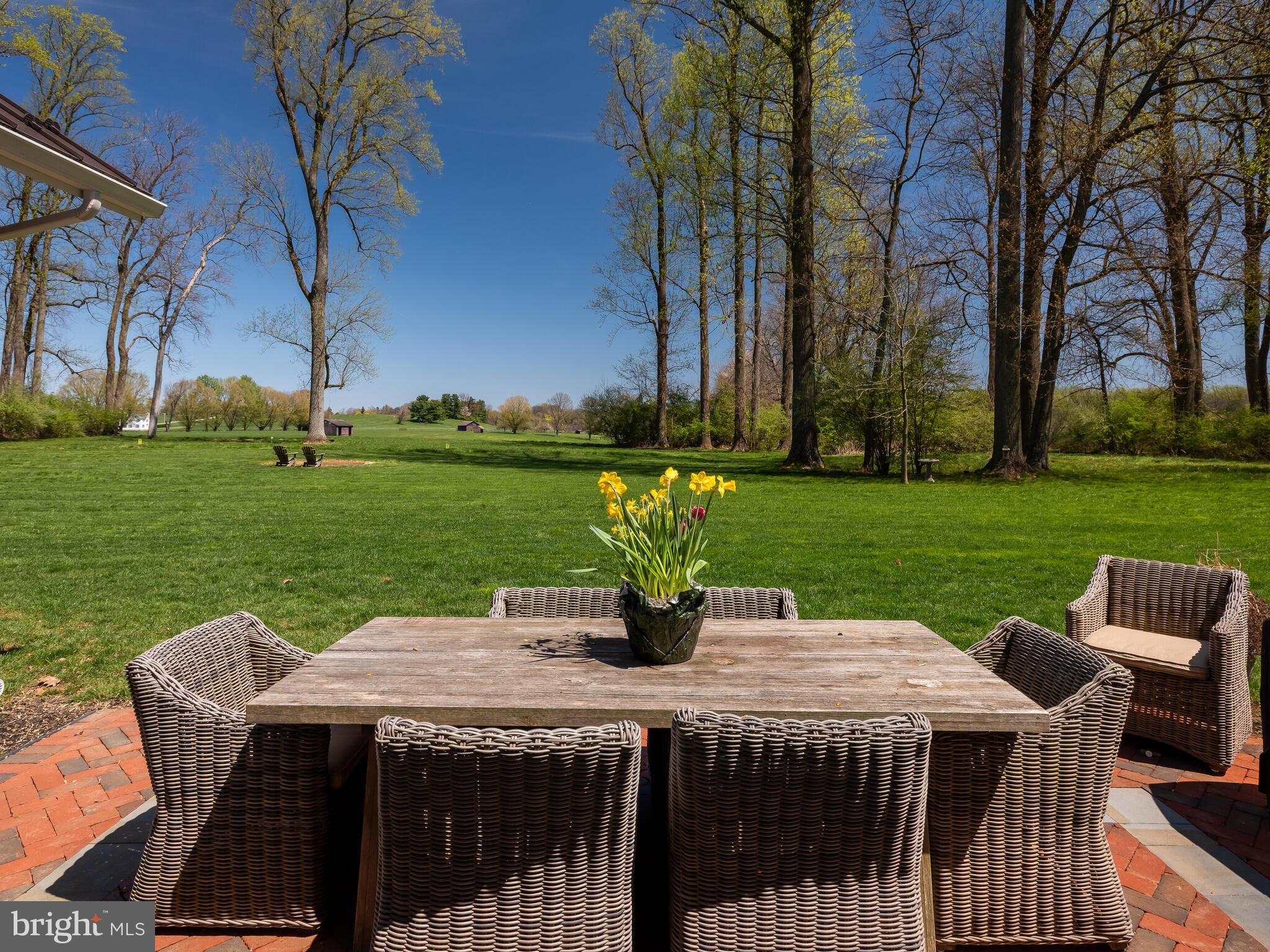 RADNOR HUNT - Residential