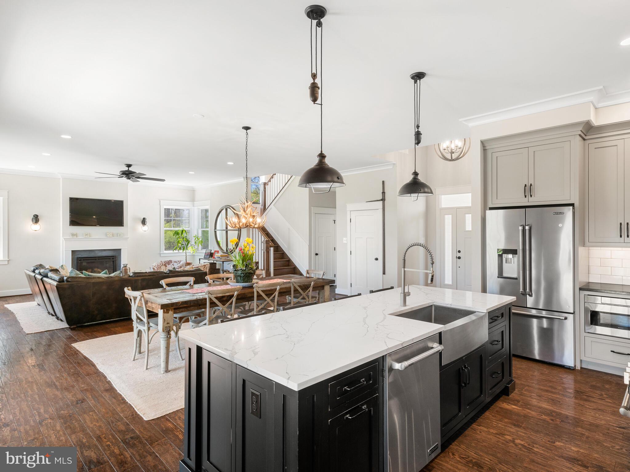 RADNOR HUNT - Residential