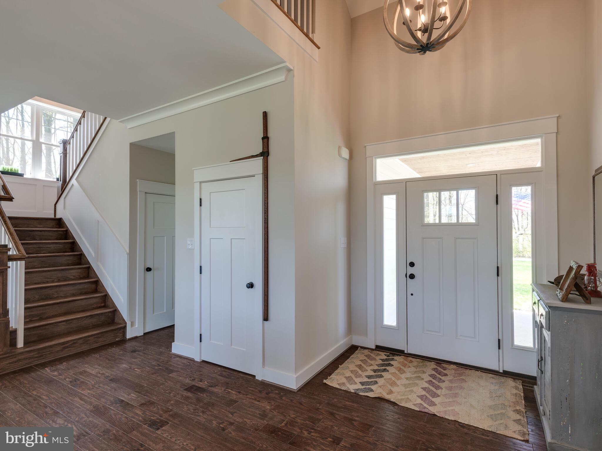 RADNOR HUNT - Residential