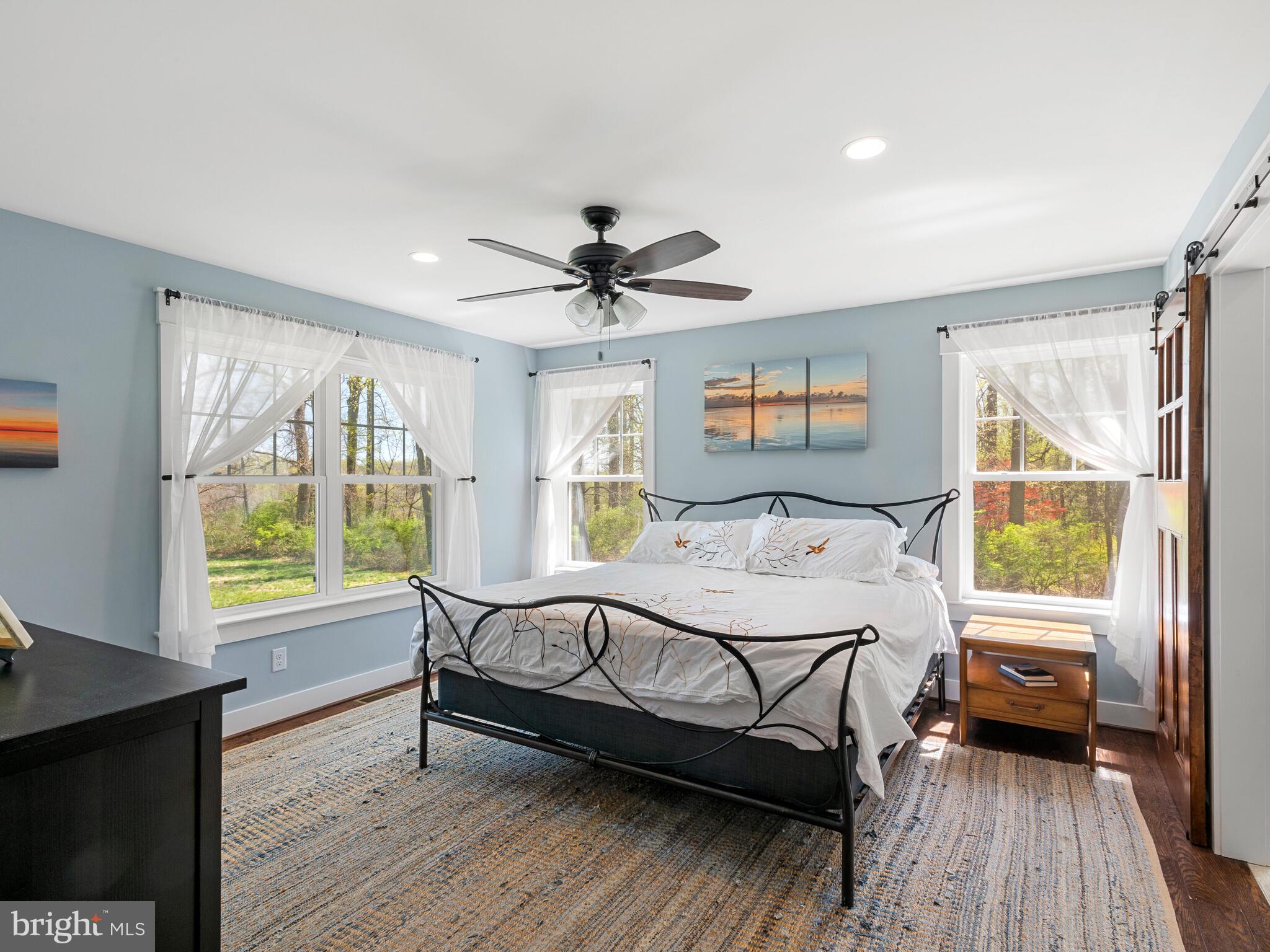 RADNOR HUNT - Residential