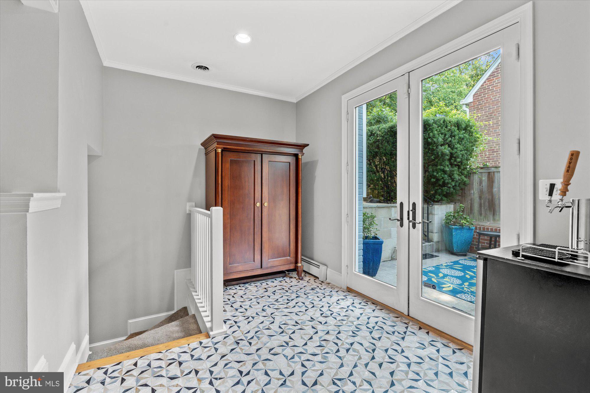 MOUNT IDA - Residential