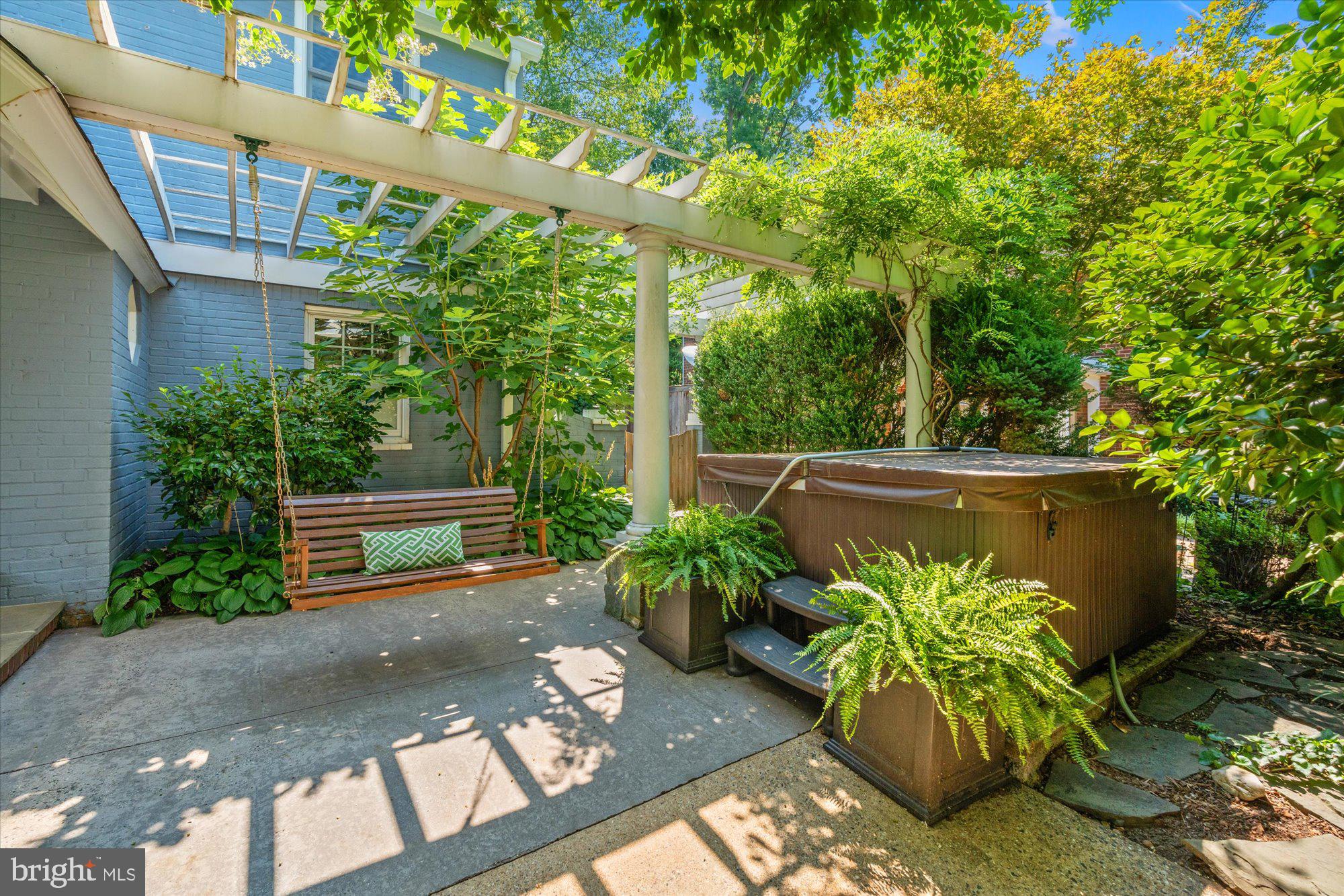 MOUNT IDA - Residential