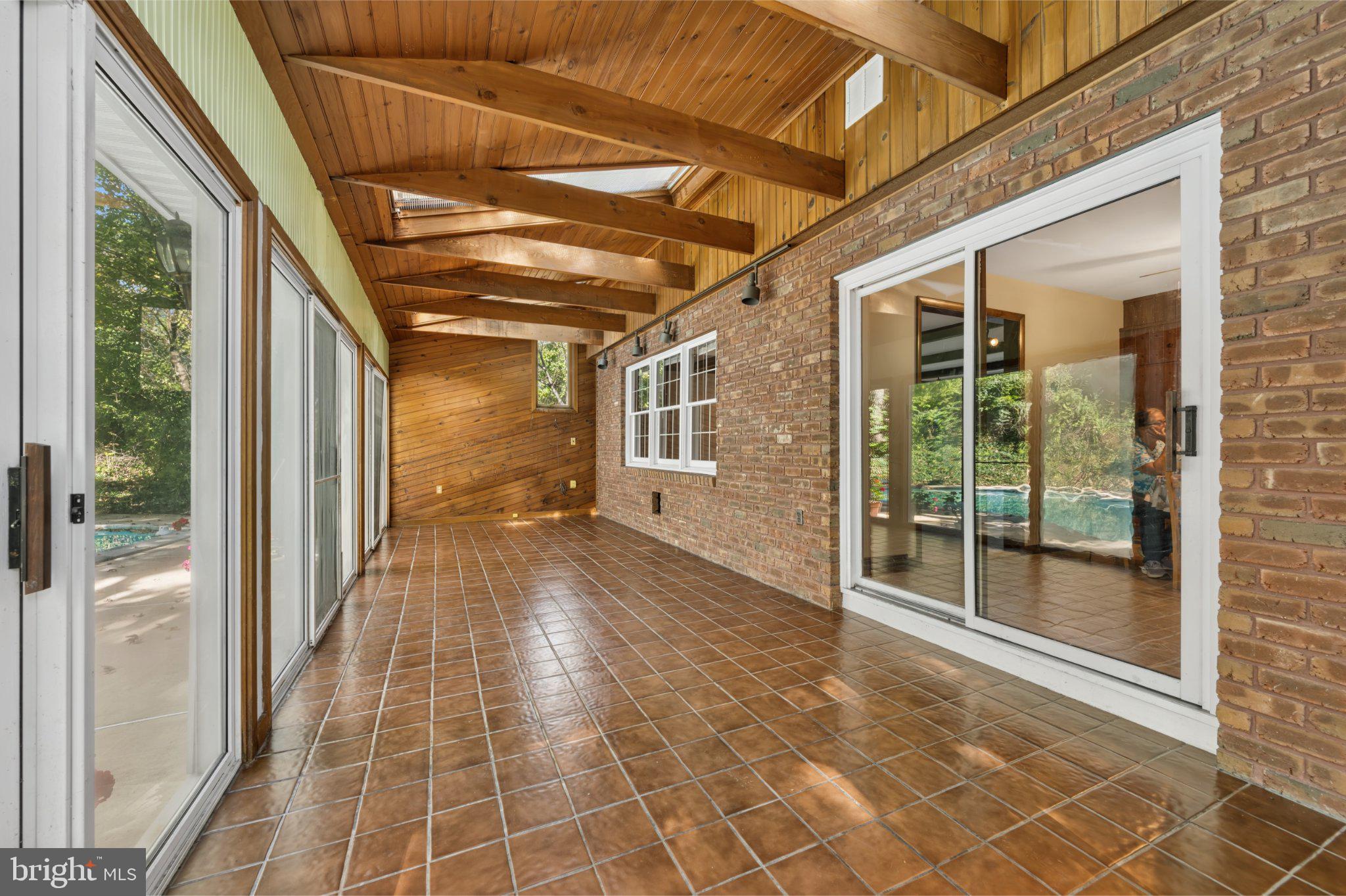 35 PEACH TREE LANE
