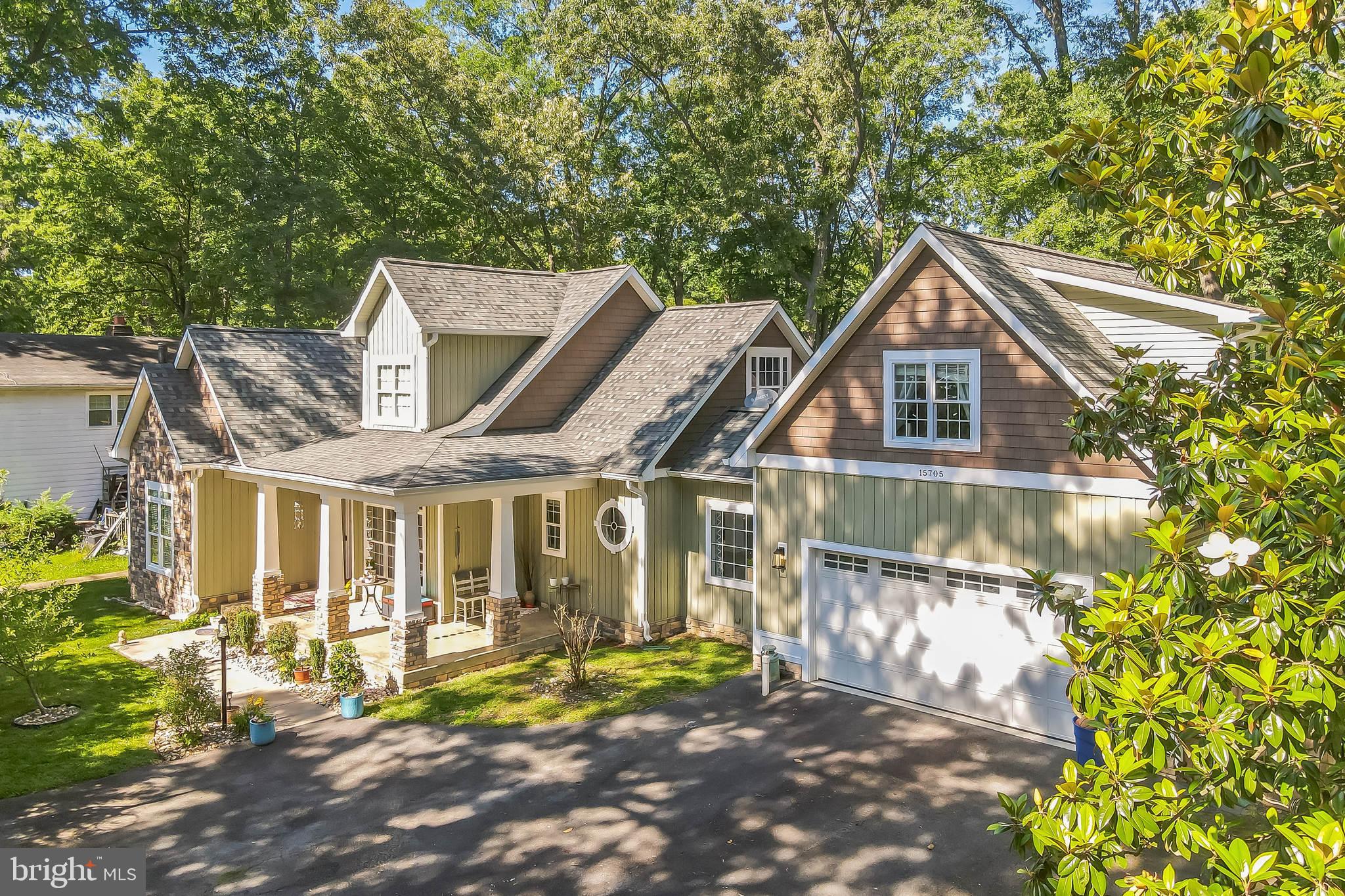 LAKE MONTCLAIR - Residential