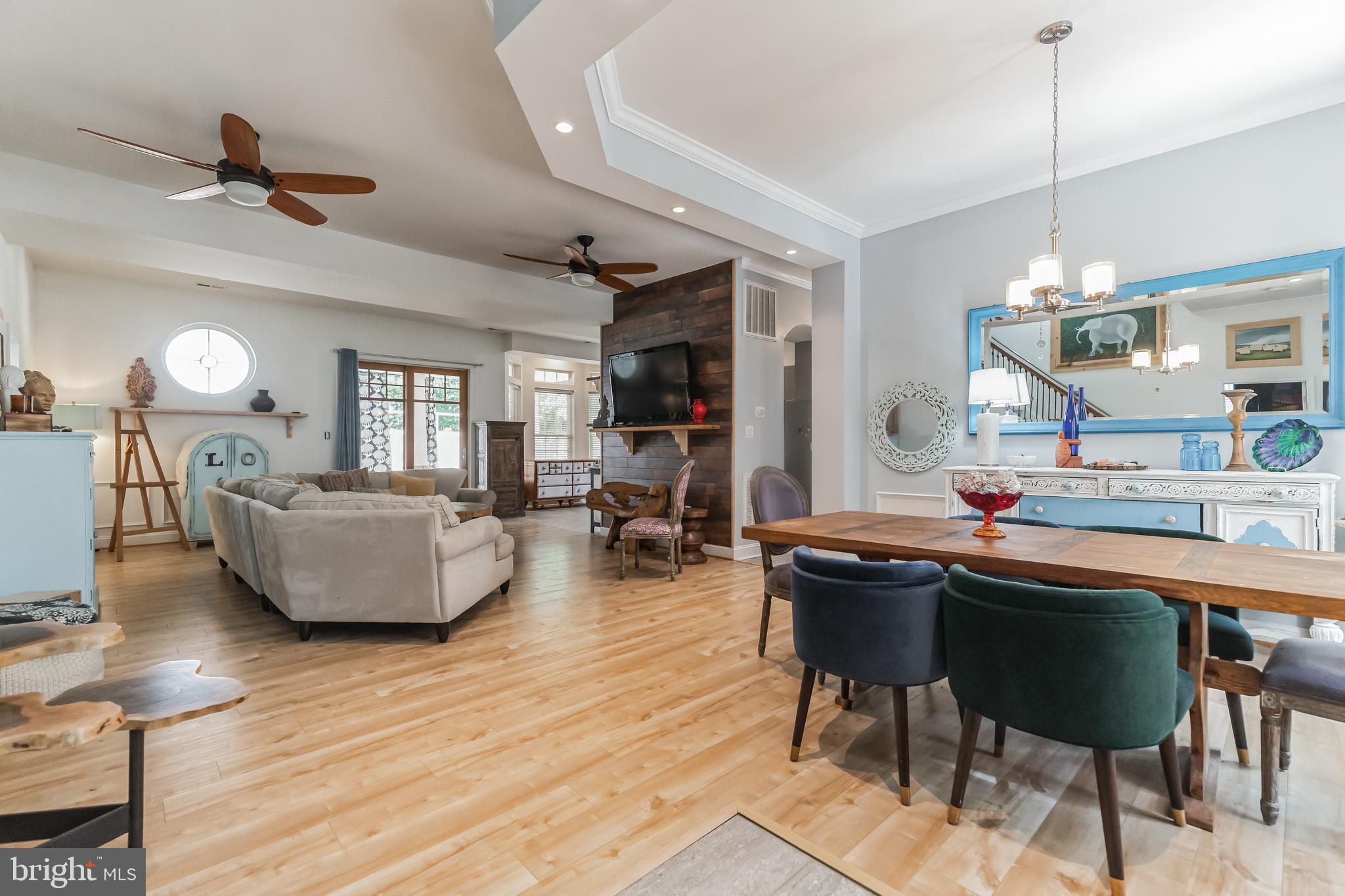 LAKE MONTCLAIR - Residential