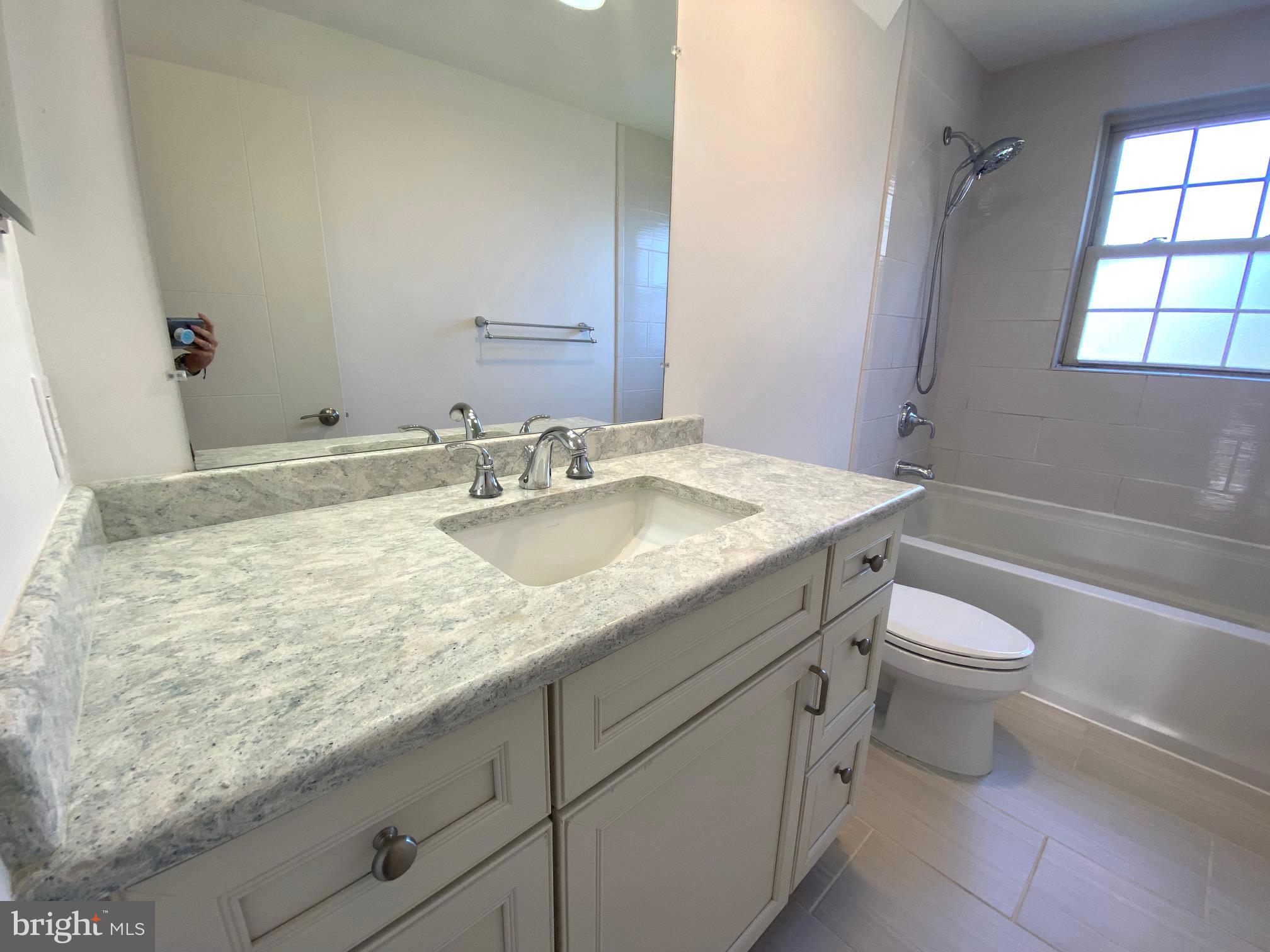 HARBOR TERRACE - Residential Lease