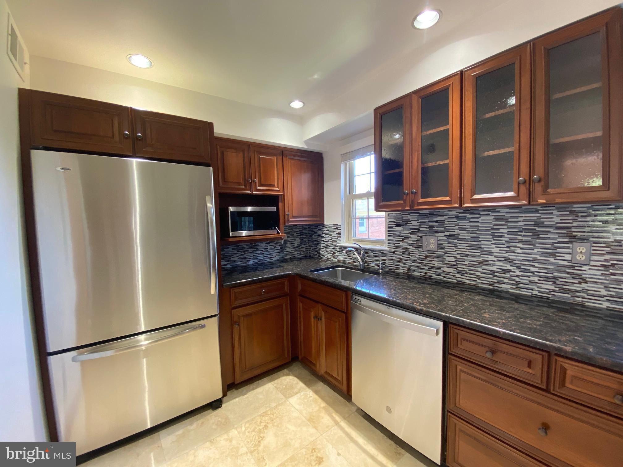 HARBOR TERRACE - Residential Lease