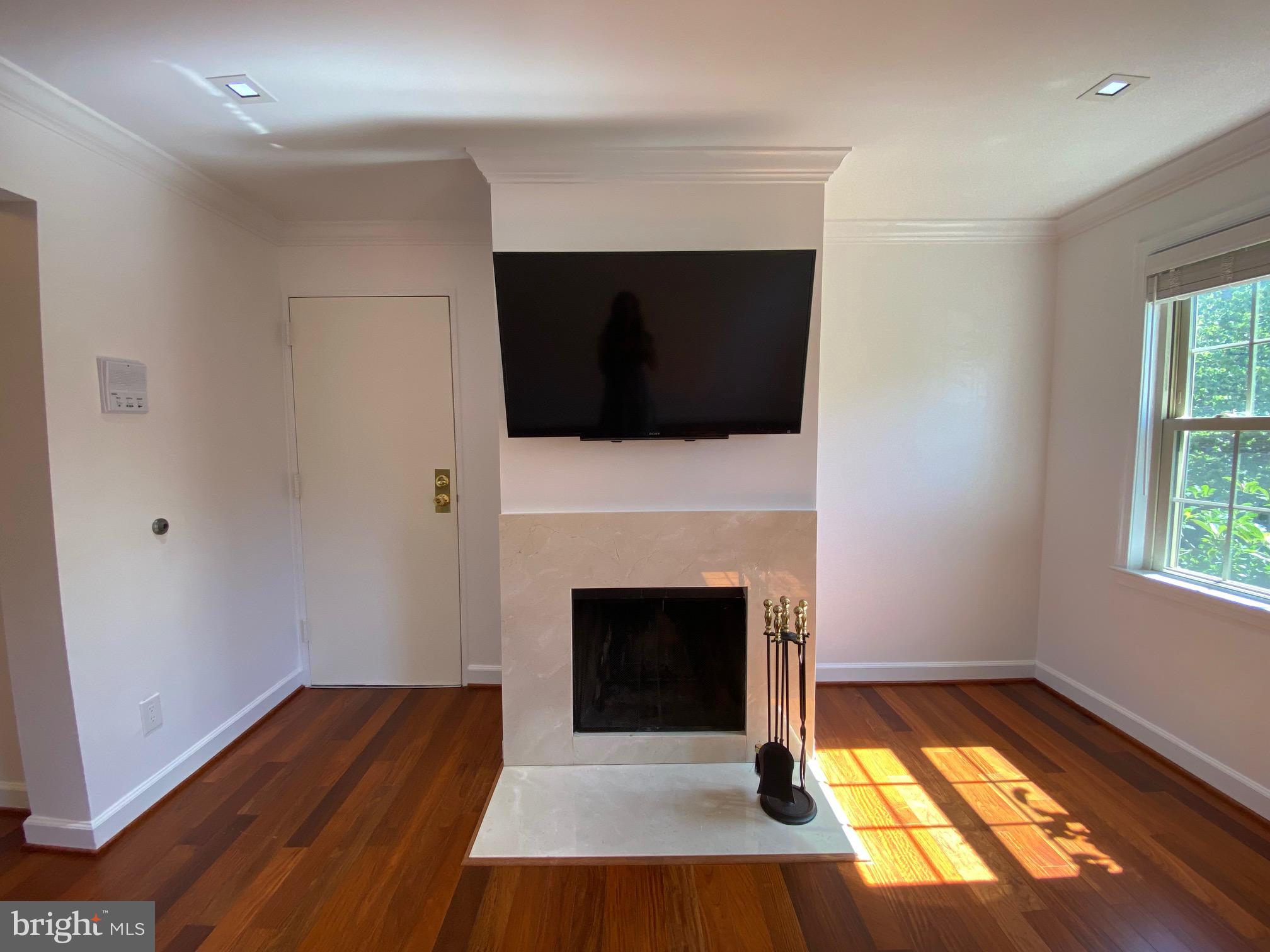 HARBOR TERRACE - Residential Lease