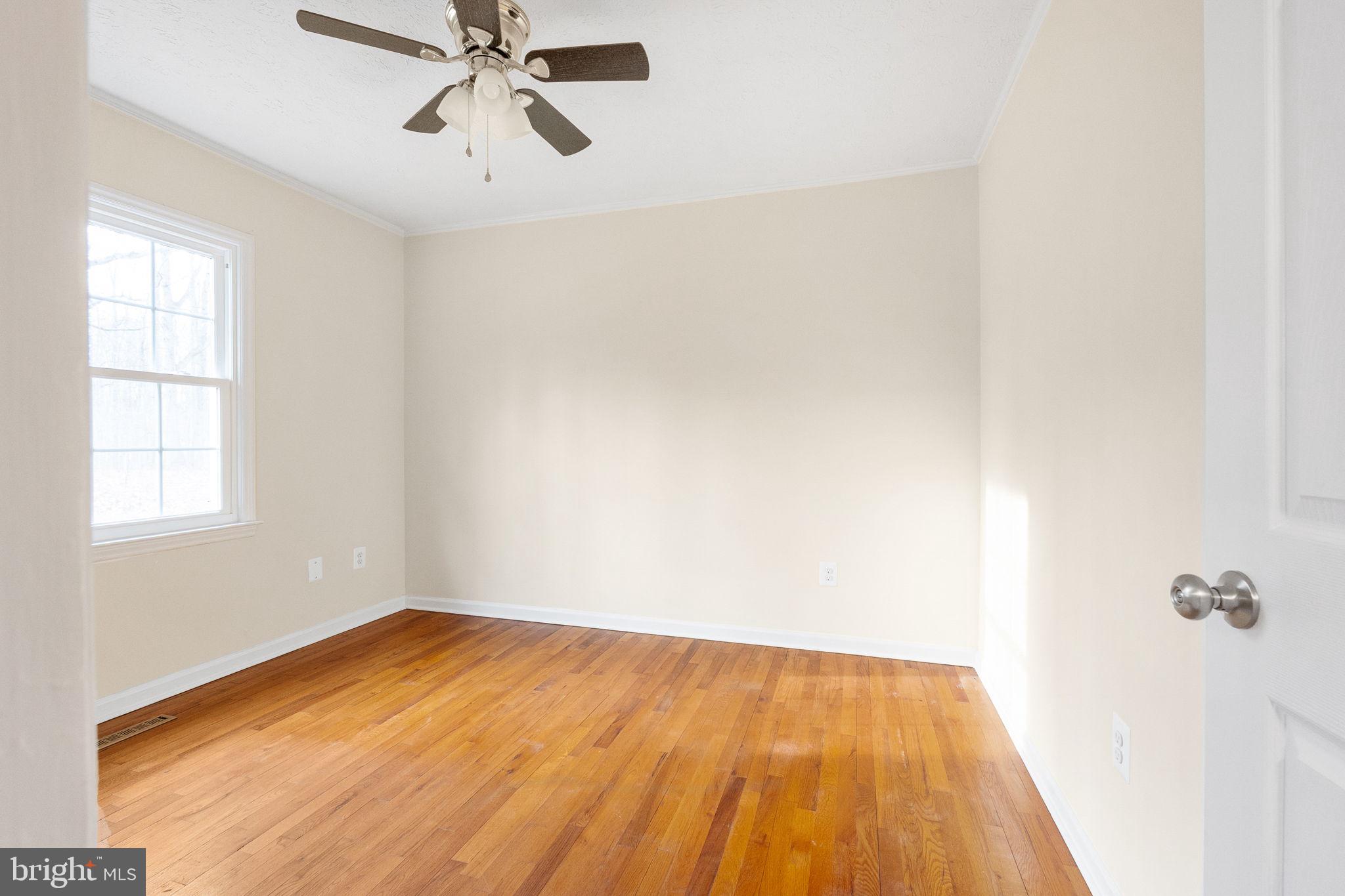 TALL OAKS - Residential