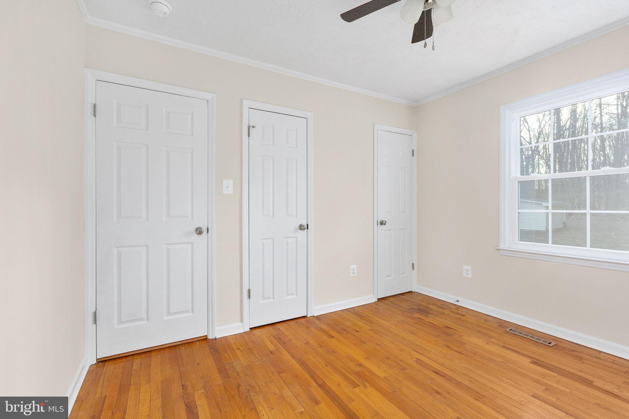 TALL OAKS - Residential